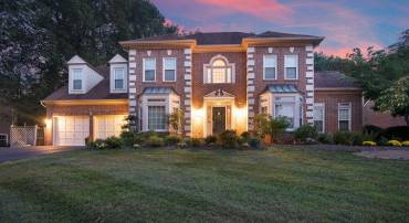 11192 LONGWOOD GROVE DR, RESTON, Virginia 20194, 4 Bedrooms Bedrooms, ,4 BathroomsBathrooms,Residential,For sale,11192 LONGWOOD GROVE DR,VAFX2286450 MLS # VAFX2286450