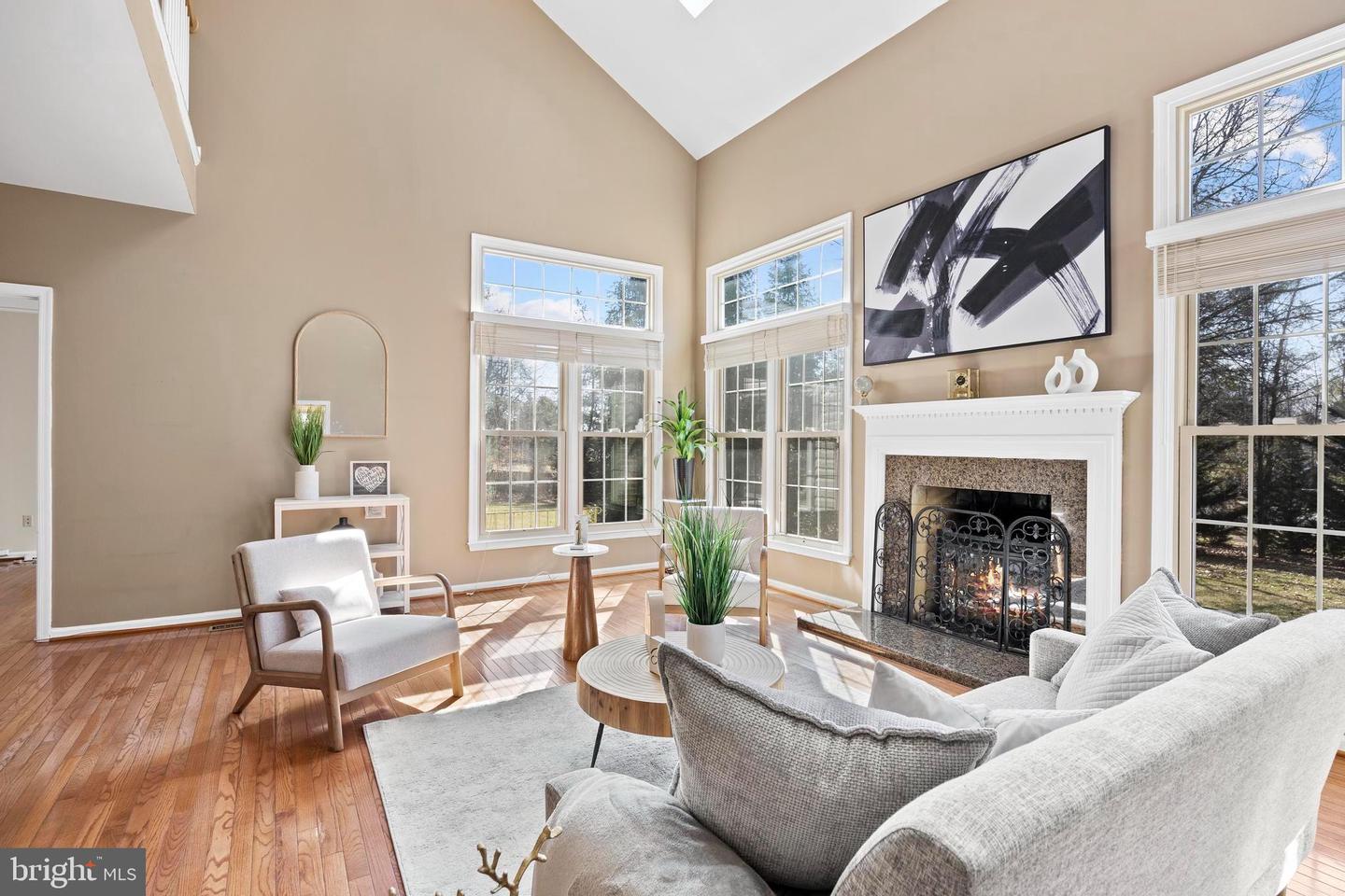 47315 VISTA CT, STERLING, Virginia 20165, 4 Bedrooms Bedrooms, ,3 BathroomsBathrooms,Residential,For sale,47315 VISTA CT,VALO2114292 MLS # VALO2114292