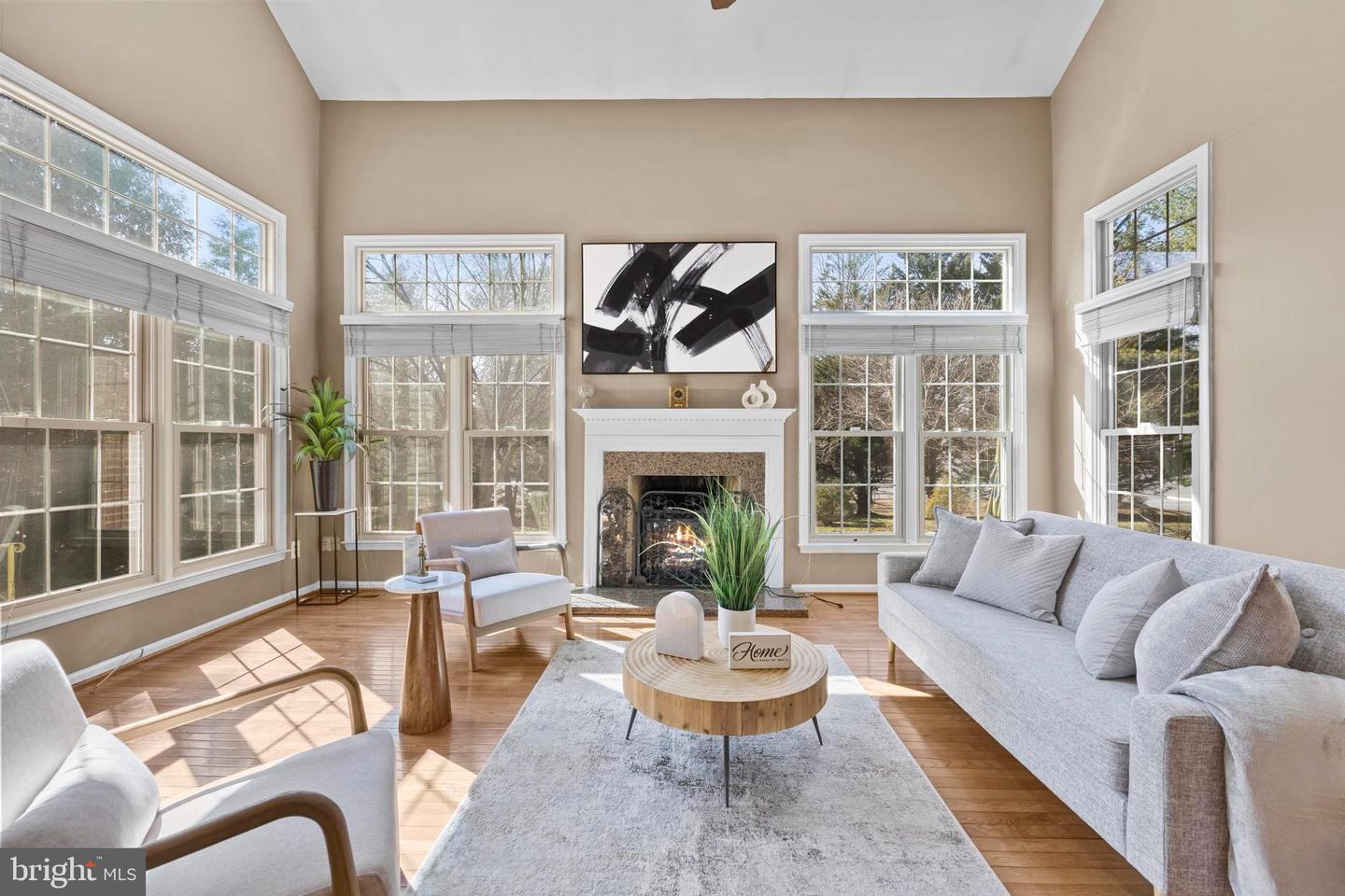 47315 VISTA CT, STERLING, Virginia 20165, 4 Bedrooms Bedrooms, ,3 BathroomsBathrooms,Residential,For sale,47315 VISTA CT,VALO2114292 MLS # VALO2114292