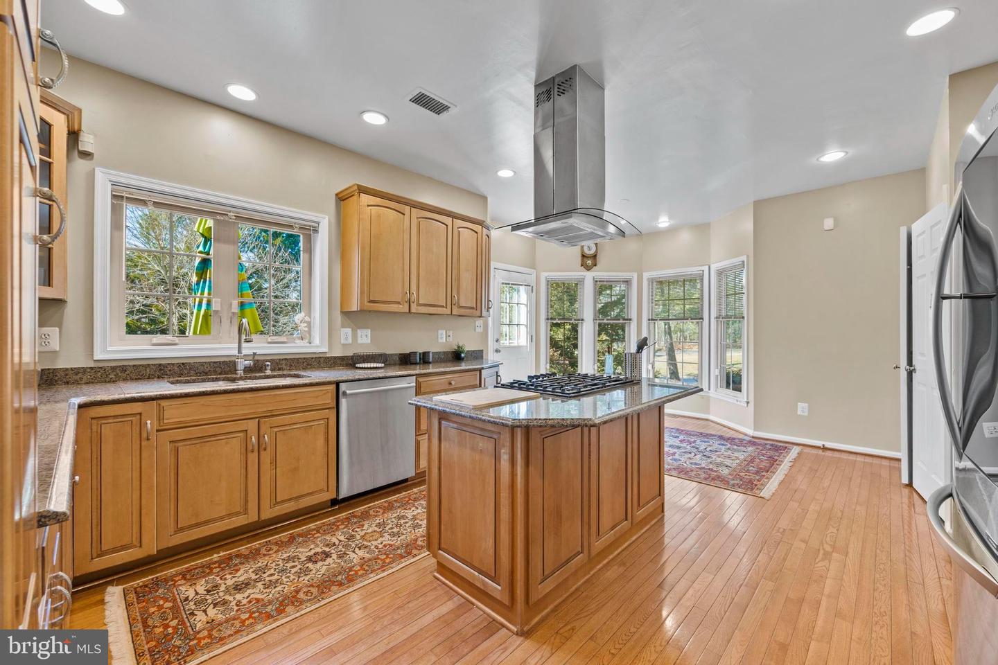 47315 VISTA CT, STERLING, Virginia 20165, 4 Bedrooms Bedrooms, ,3 BathroomsBathrooms,Residential,For sale,47315 VISTA CT,VALO2114292 MLS # VALO2114292