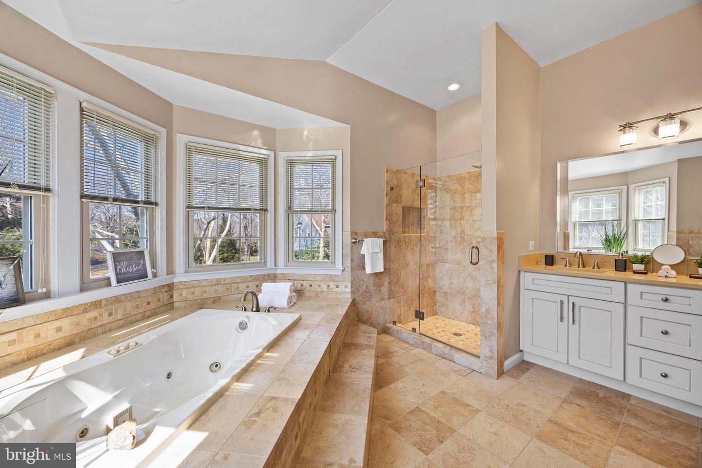 47315 VISTA CT, STERLING, Virginia 20165, 4 Bedrooms Bedrooms, ,3 BathroomsBathrooms,Residential,For sale,47315 VISTA CT,VALO2114292 MLS # VALO2114292