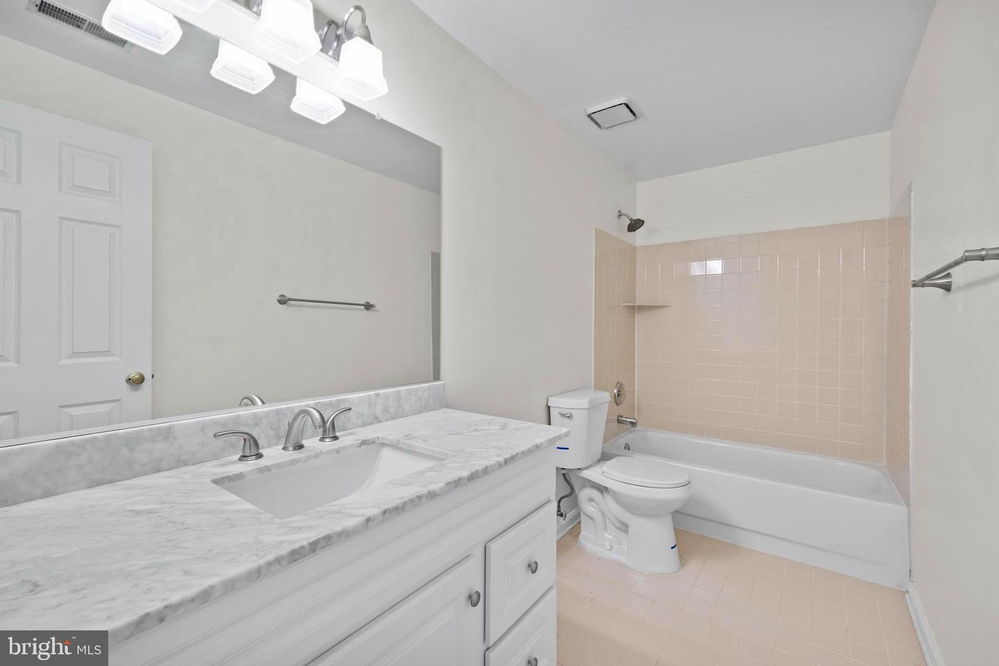 47315 VISTA CT, STERLING, Virginia 20165, 4 Bedrooms Bedrooms, ,3 BathroomsBathrooms,Residential,For sale,47315 VISTA CT,VALO2114292 MLS # VALO2114292