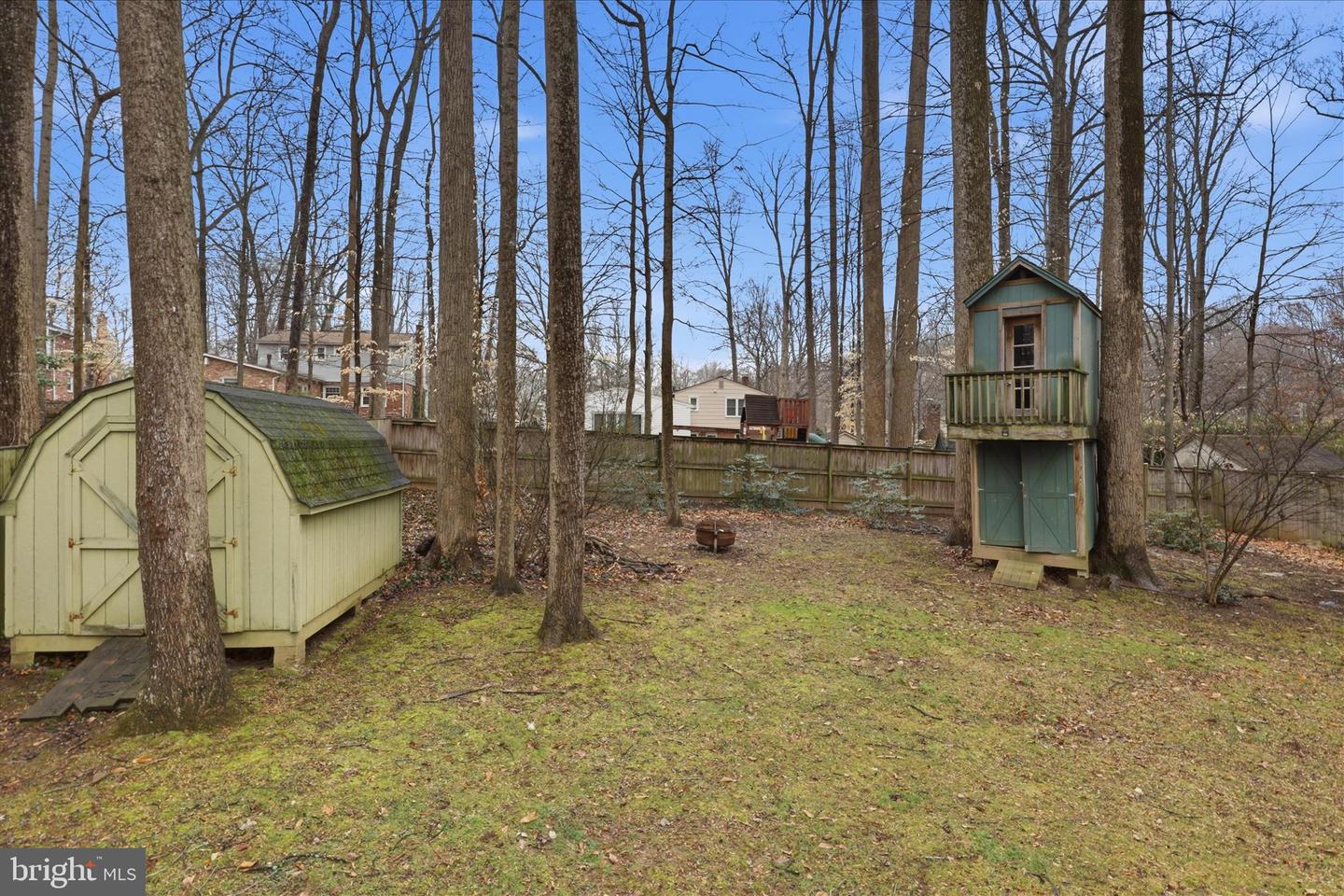 4901 RED FOX DR, ANNANDALE, Virginia 22003, 4 Bedrooms Bedrooms, 12 Rooms Rooms,Residential,For sale,4901 RED FOX DR,VAFX2288352 MLS # VAFX2288352