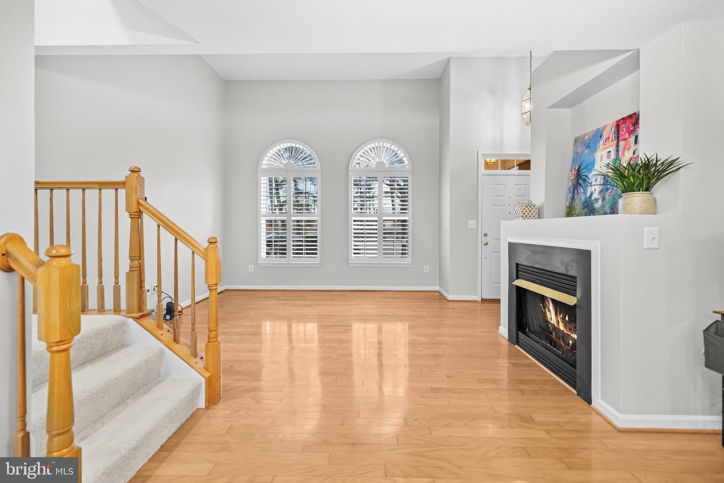 527 CAMERON STATION BLVD, ALEXANDRIA, Virginia 22304, 2 Bedrooms Bedrooms, ,2 BathroomsBathrooms,Residential,For sale,527 CAMERON STATION BLVD,VAAX2053826 MLS # VAAX2053826