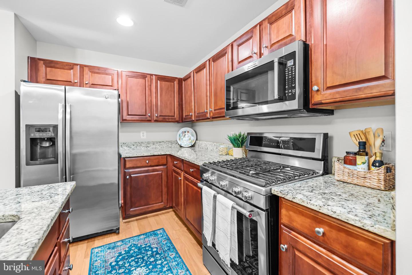 527 CAMERON STATION BLVD, ALEXANDRIA, Virginia 22304, 2 Bedrooms Bedrooms, ,2 BathroomsBathrooms,Residential,For sale,527 CAMERON STATION BLVD,VAAX2053826 MLS # VAAX2053826