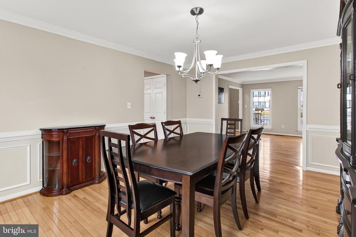 10501 WINGED ELM CIR, MANASSAS, Virginia 20110, 4 Bedrooms Bedrooms, ,2 BathroomsBathrooms,Residential,For sale,10501 WINGED ELM CIR,VAPW2111950 MLS # VAPW2111950