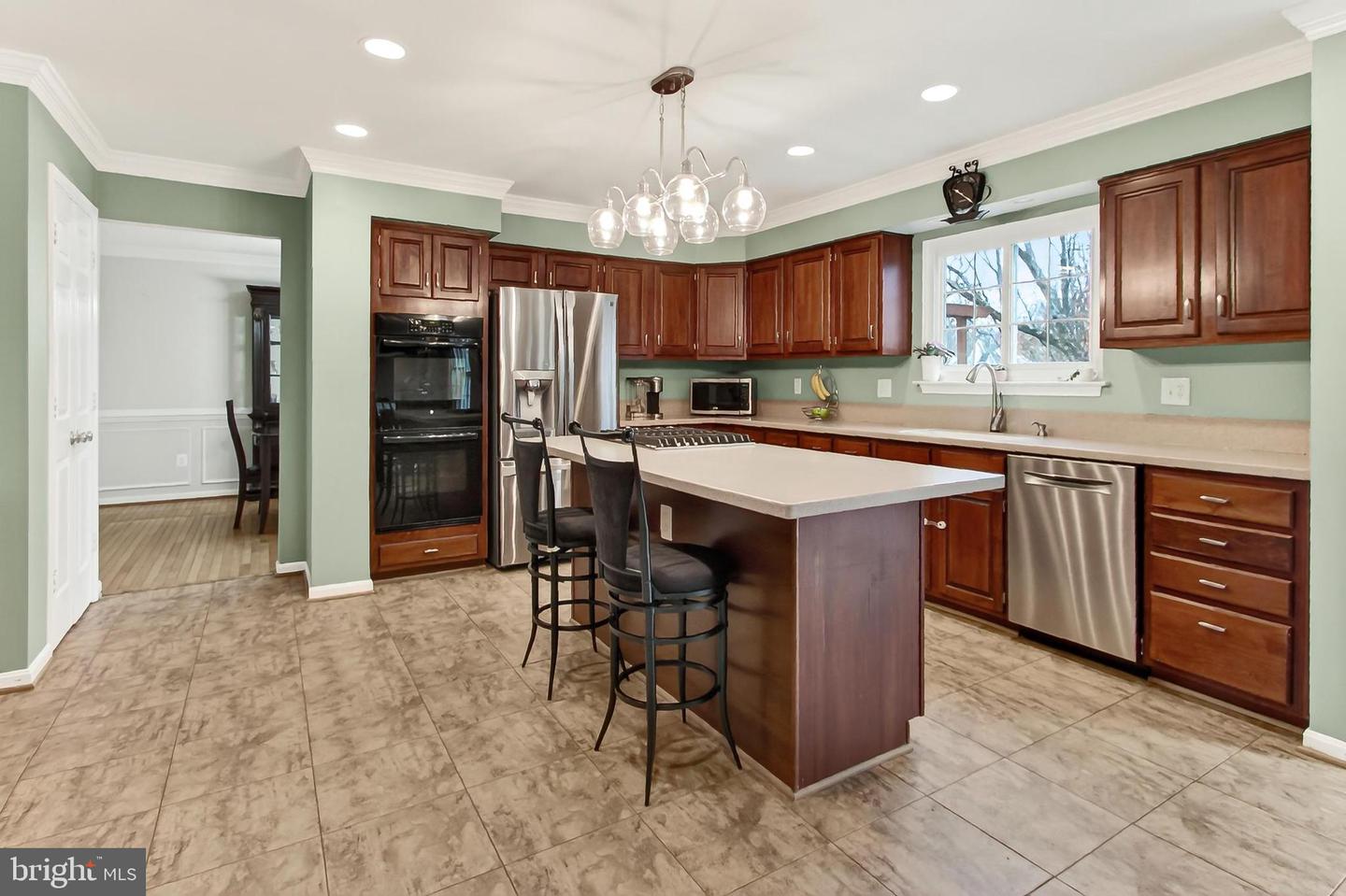 10501 WINGED ELM CIR, MANASSAS, Virginia 20110, 4 Bedrooms Bedrooms, ,2 BathroomsBathrooms,Residential,For sale,10501 WINGED ELM CIR,VAPW2111950 MLS # VAPW2111950