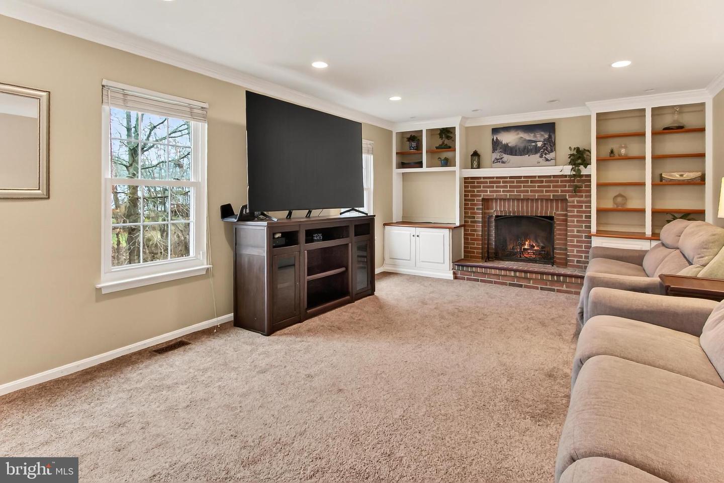 10501 WINGED ELM CIR, MANASSAS, Virginia 20110, 4 Bedrooms Bedrooms, ,2 BathroomsBathrooms,Residential,For sale,10501 WINGED ELM CIR,VAPW2111950 MLS # VAPW2111950