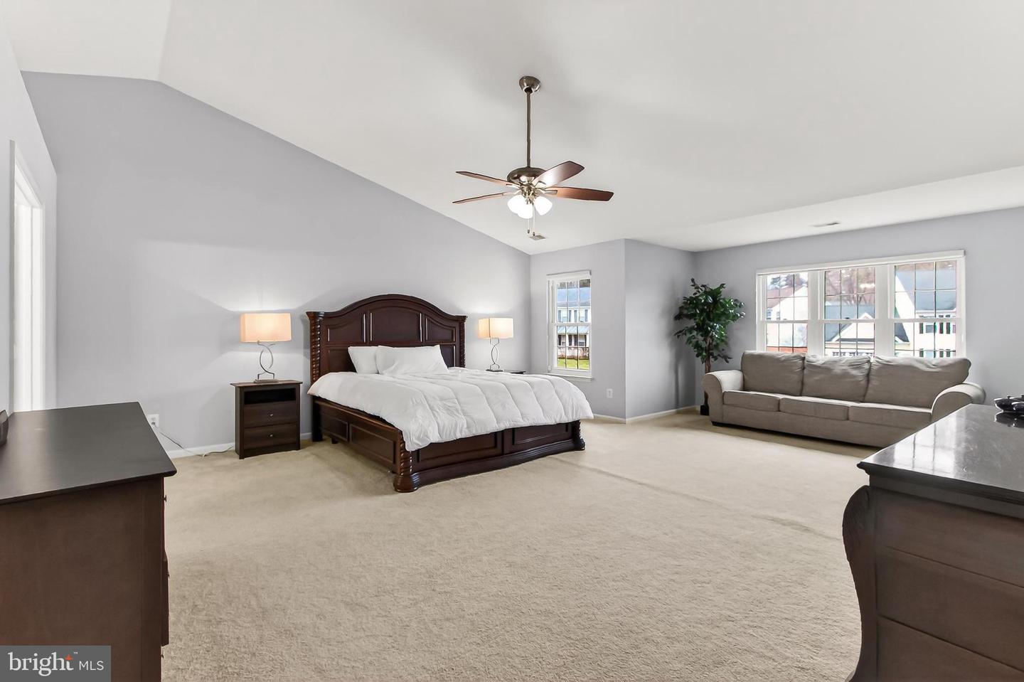 10501 WINGED ELM CIR, MANASSAS, Virginia 20110, 4 Bedrooms Bedrooms, ,2 BathroomsBathrooms,Residential,For sale,10501 WINGED ELM CIR,VAPW2111950 MLS # VAPW2111950