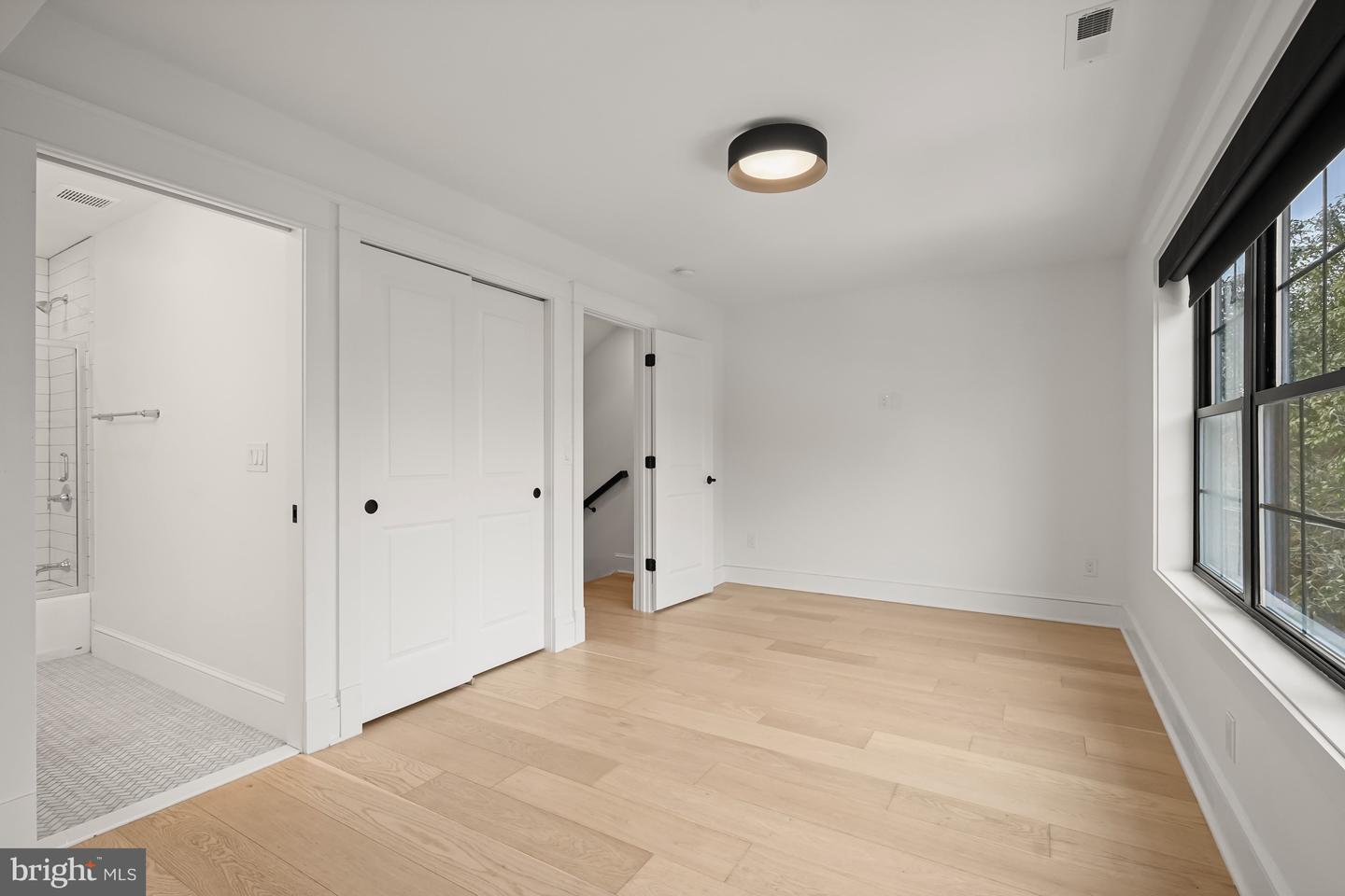 3719 R ST NW, WASHINGTON, District Of Columbia 20007, 4 Bedrooms Bedrooms, ,4 BathroomsBathrooms,Residential,For sale,3719 R ST NW,DCDC2245168 MLS # DCDC2245168