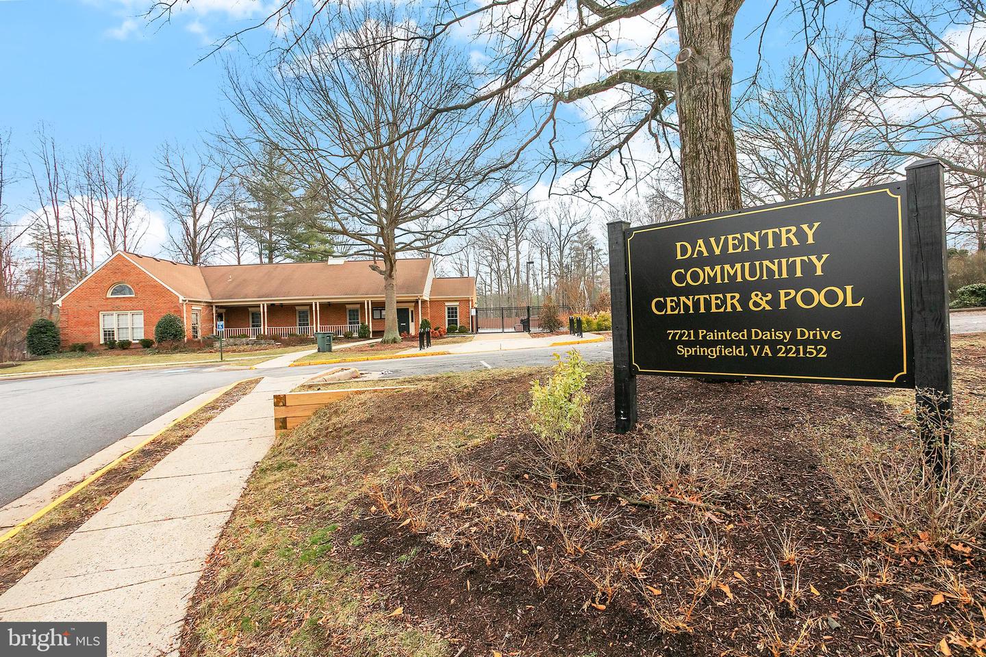 7205 GENTIAN CT, SPRINGFIELD, Virginia 22152, 3 Bedrooms Bedrooms, ,2 BathroomsBathrooms,Residential,For sale,7205 GENTIAN CT,VAFX2289794 MLS # VAFX2289794