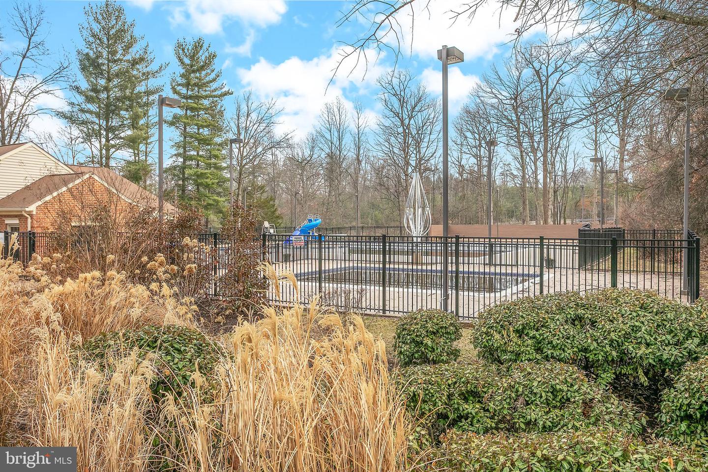 7205 GENTIAN CT, SPRINGFIELD, Virginia 22152, 3 Bedrooms Bedrooms, ,2 BathroomsBathrooms,Residential,For sale,7205 GENTIAN CT,VAFX2289794 MLS # VAFX2289794