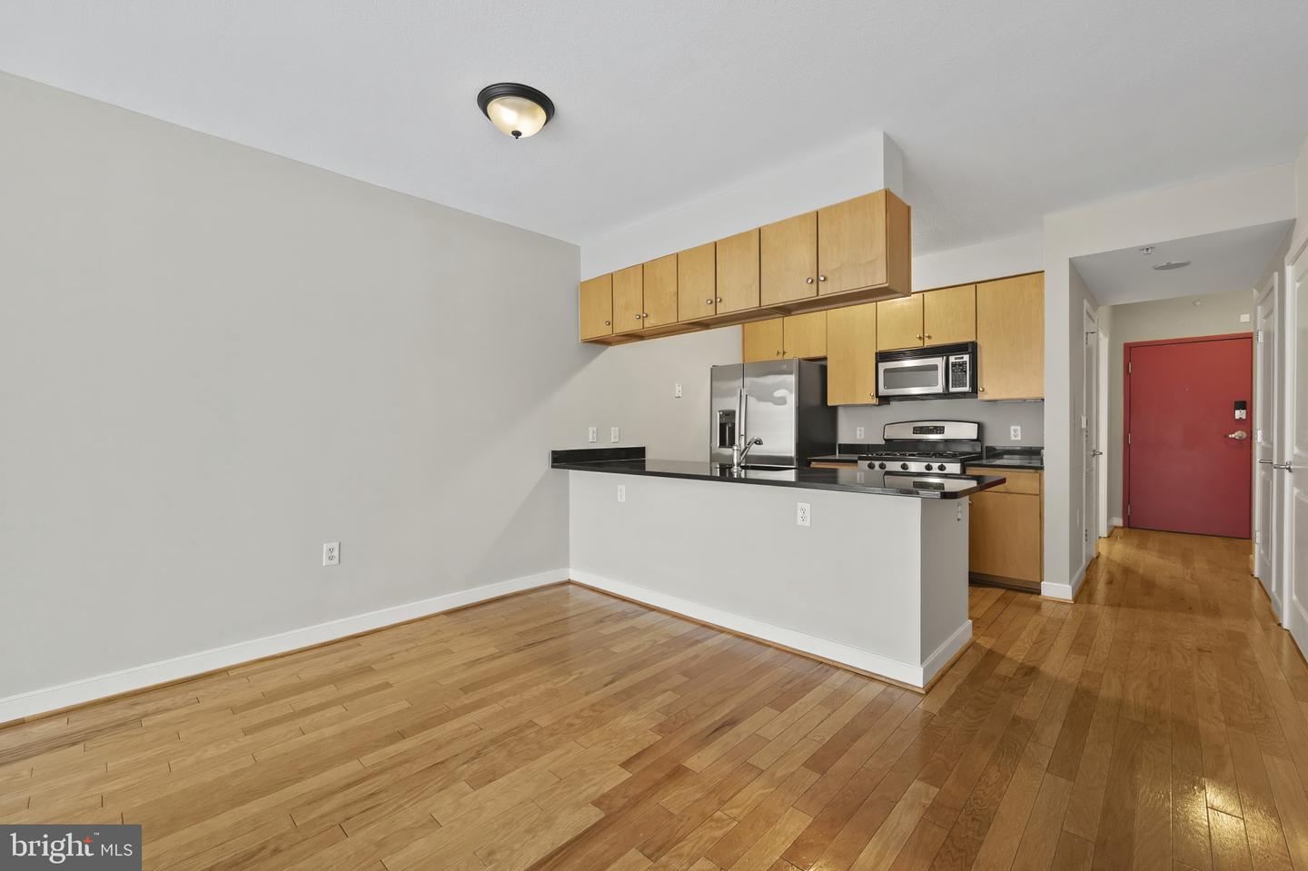 1117 10TH ST NW #302, WASHINGTON, District Of Columbia 20001, 2 Bedrooms Bedrooms, ,2 BathroomsBathrooms,Residential,For sale,1117 10TH ST NW #302,DCDC2245384 MLS # DCDC2245384