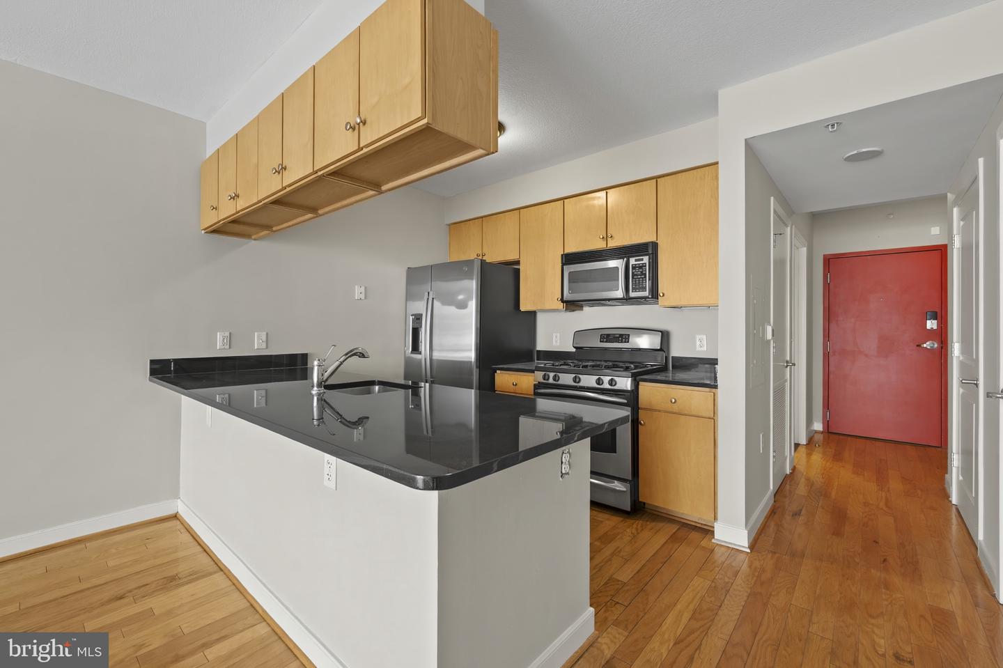 1117 10TH ST NW #302, WASHINGTON, District Of Columbia 20001, 2 Bedrooms Bedrooms, ,2 BathroomsBathrooms,Residential,For sale,1117 10TH ST NW #302,DCDC2245384 MLS # DCDC2245384