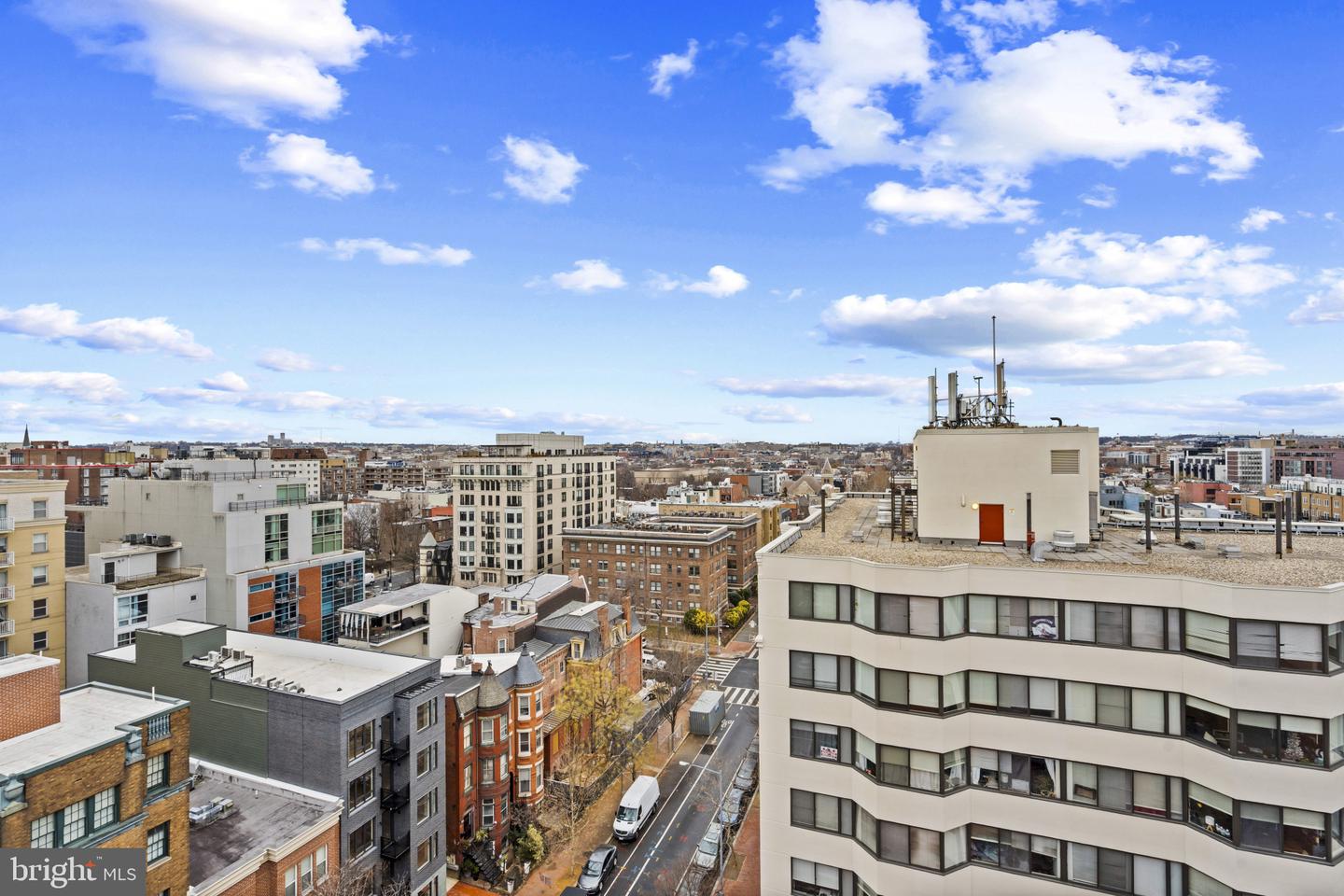 1117 10TH ST NW #302, WASHINGTON, District Of Columbia 20001, 2 Bedrooms Bedrooms, ,2 BathroomsBathrooms,Residential,For sale,1117 10TH ST NW #302,DCDC2245384 MLS # DCDC2245384