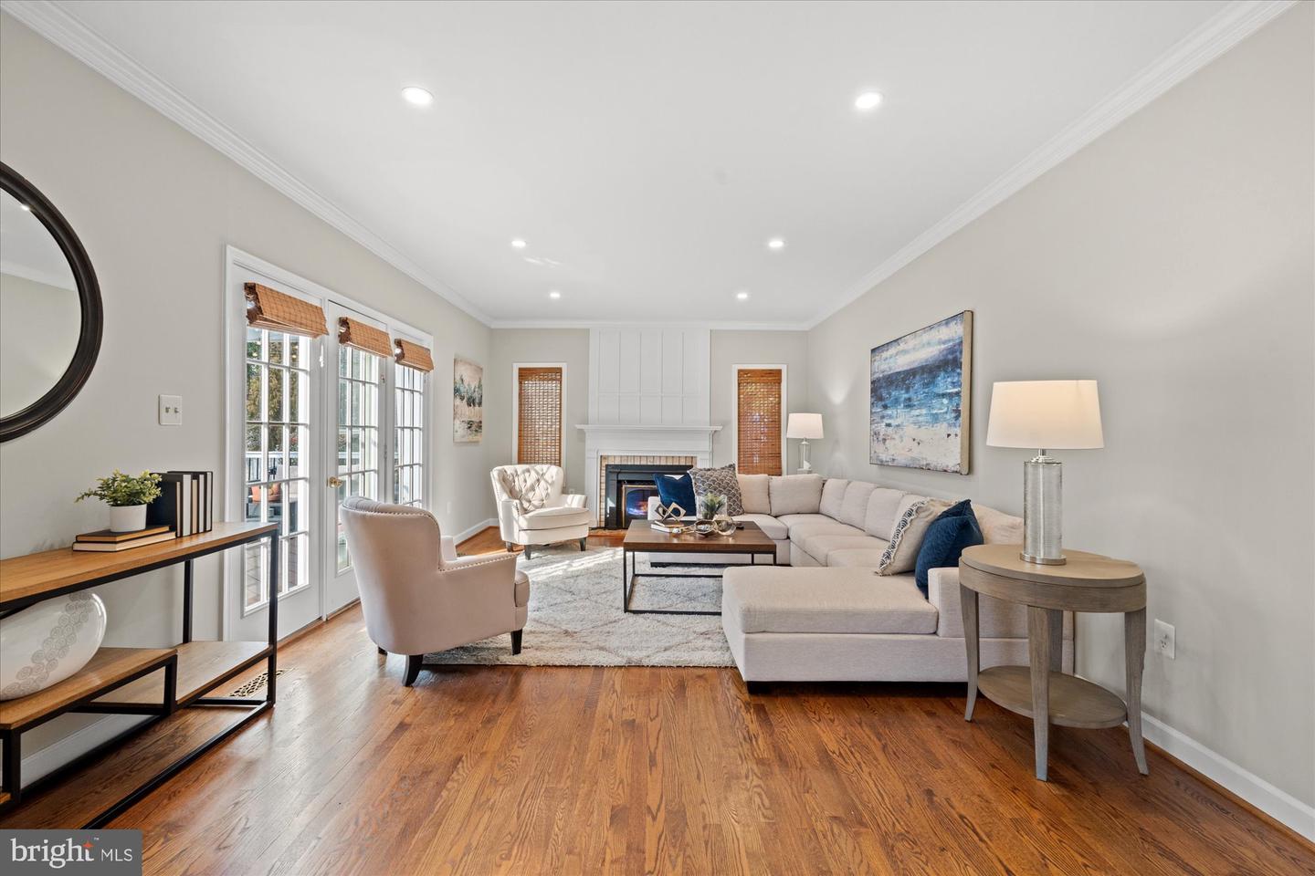 8812 SURREY CT, ALEXANDRIA, Virginia 22309, 4 Bedrooms Bedrooms, ,3 BathroomsBathrooms,Residential,For sale,8812 SURREY CT,VAFX2290254 MLS # VAFX2290254