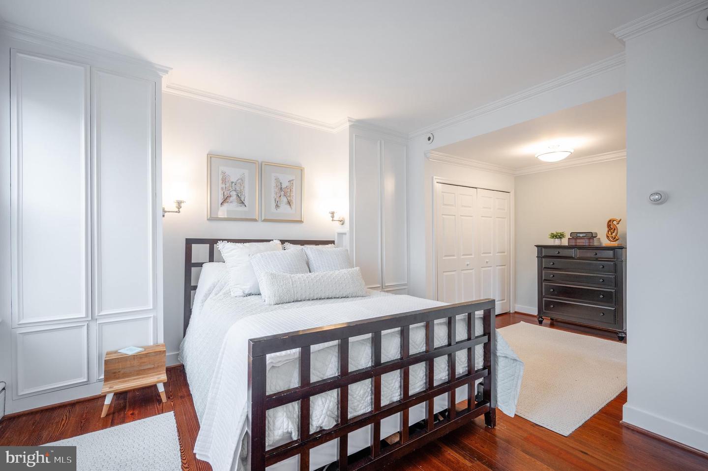 430 S LEE ST, ALEXANDRIA, Virginia 22314, 4 Bedrooms Bedrooms, ,3 BathroomsBathrooms,Residential,For sale,430 S LEE ST,VAAX2054016 MLS # VAAX2054016