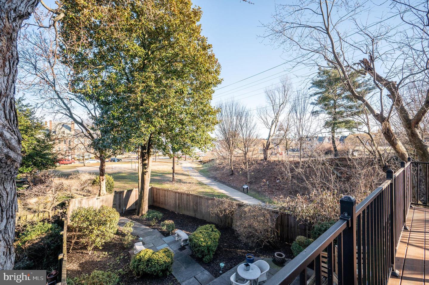 430 S LEE ST, ALEXANDRIA, Virginia 22314, 4 Bedrooms Bedrooms, ,3 BathroomsBathrooms,Residential,For sale,430 S LEE ST,VAAX2054016 MLS # VAAX2054016