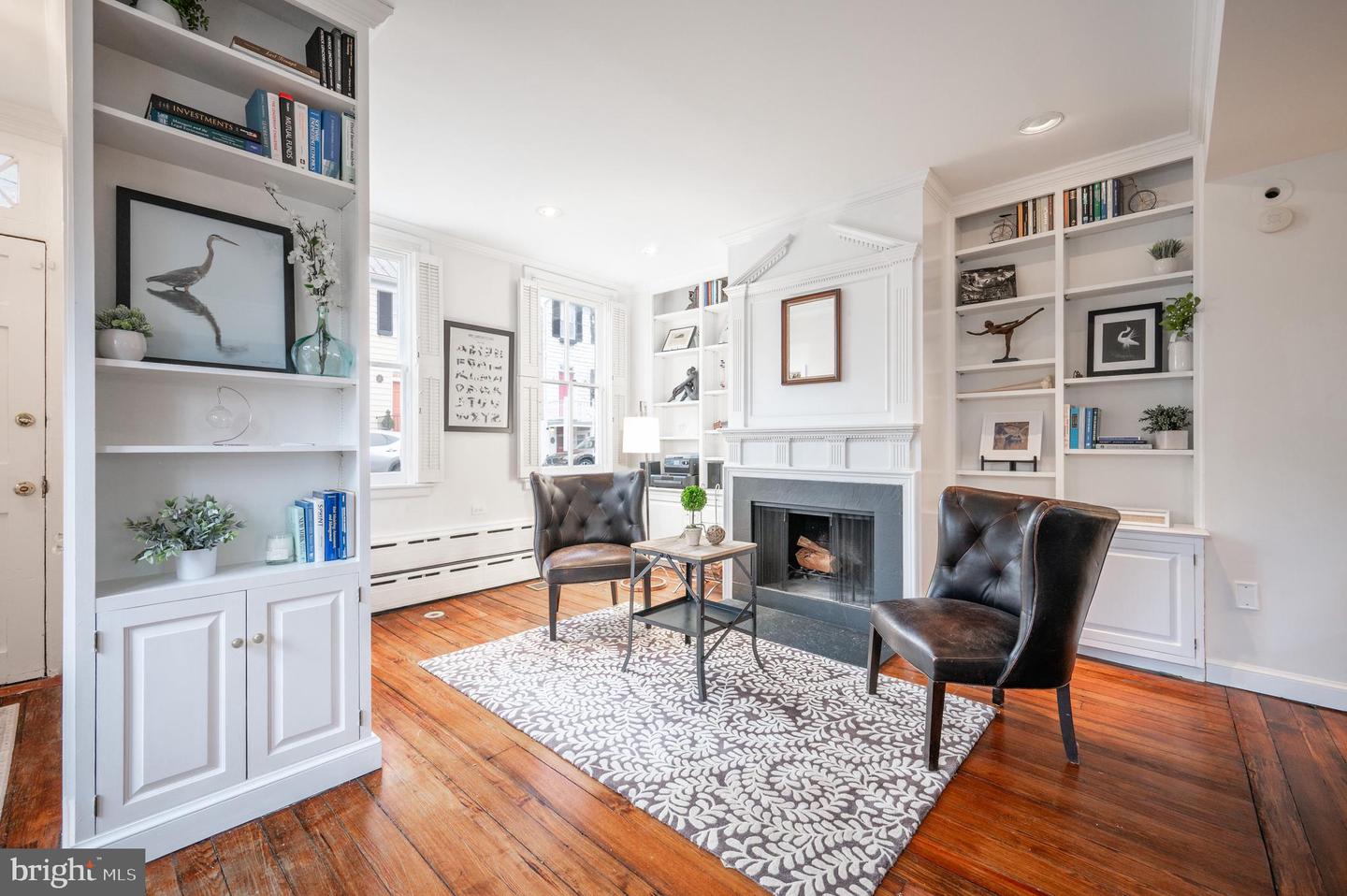 430 S LEE ST, ALEXANDRIA, Virginia 22314, 4 Bedrooms Bedrooms, ,3 BathroomsBathrooms,Residential,For sale,430 S LEE ST,VAAX2054016 MLS # VAAX2054016