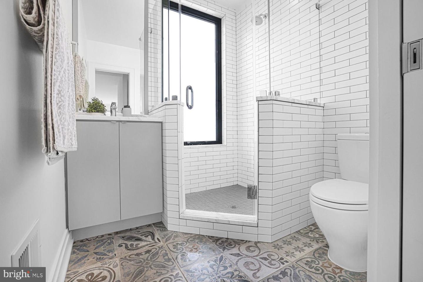 1303 SPRING RD NW #2, WASHINGTON, District Of Columbia 20010, 3 Bedrooms Bedrooms, ,3 BathroomsBathrooms,Residential,For sale,1303 SPRING RD NW #2,DCDC2246008 MLS # DCDC2246008