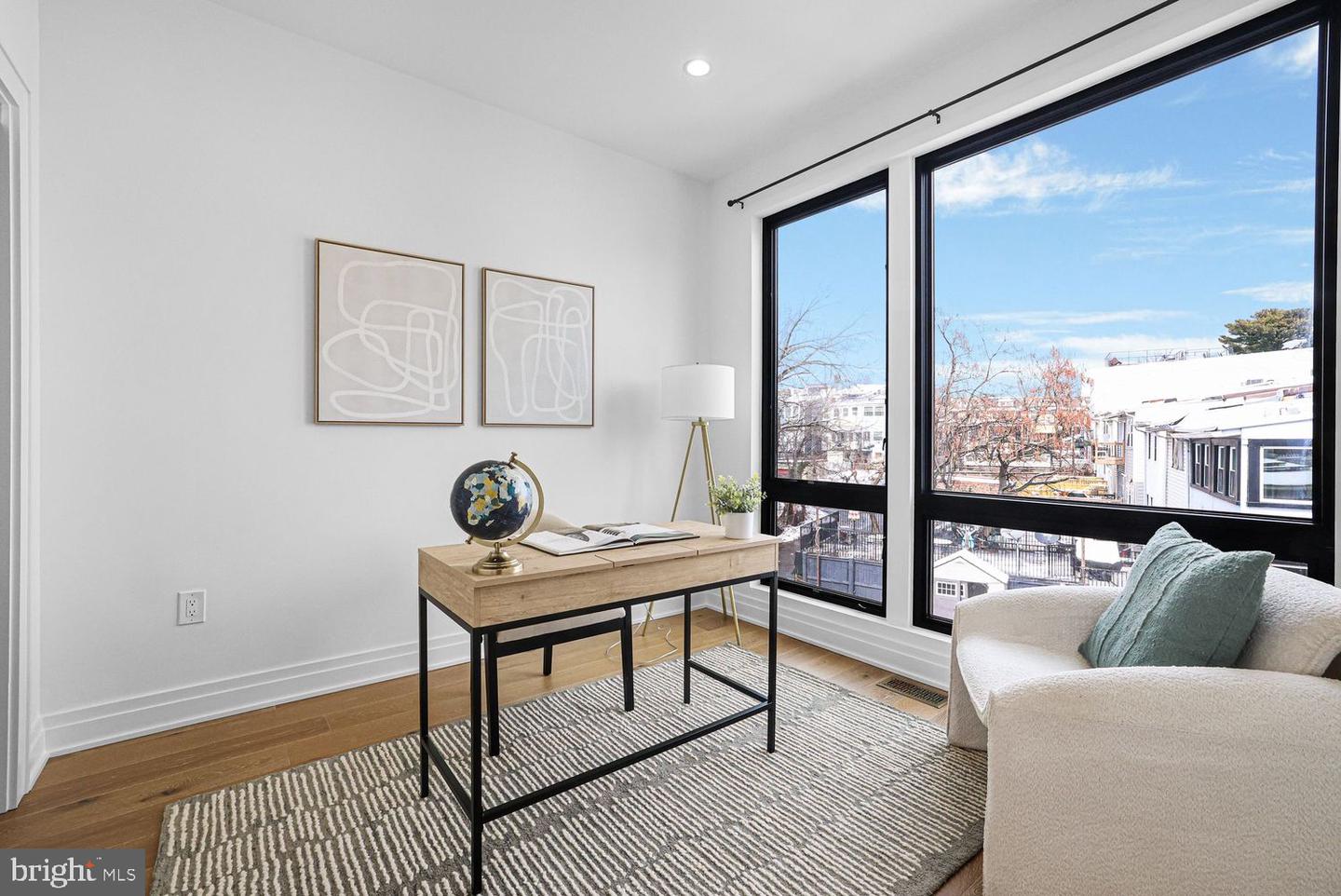 1303 SPRING RD NW #2, WASHINGTON, District Of Columbia 20010, 3 Bedrooms Bedrooms, ,3 BathroomsBathrooms,Residential,For sale,1303 SPRING RD NW #2,DCDC2246008 MLS # DCDC2246008