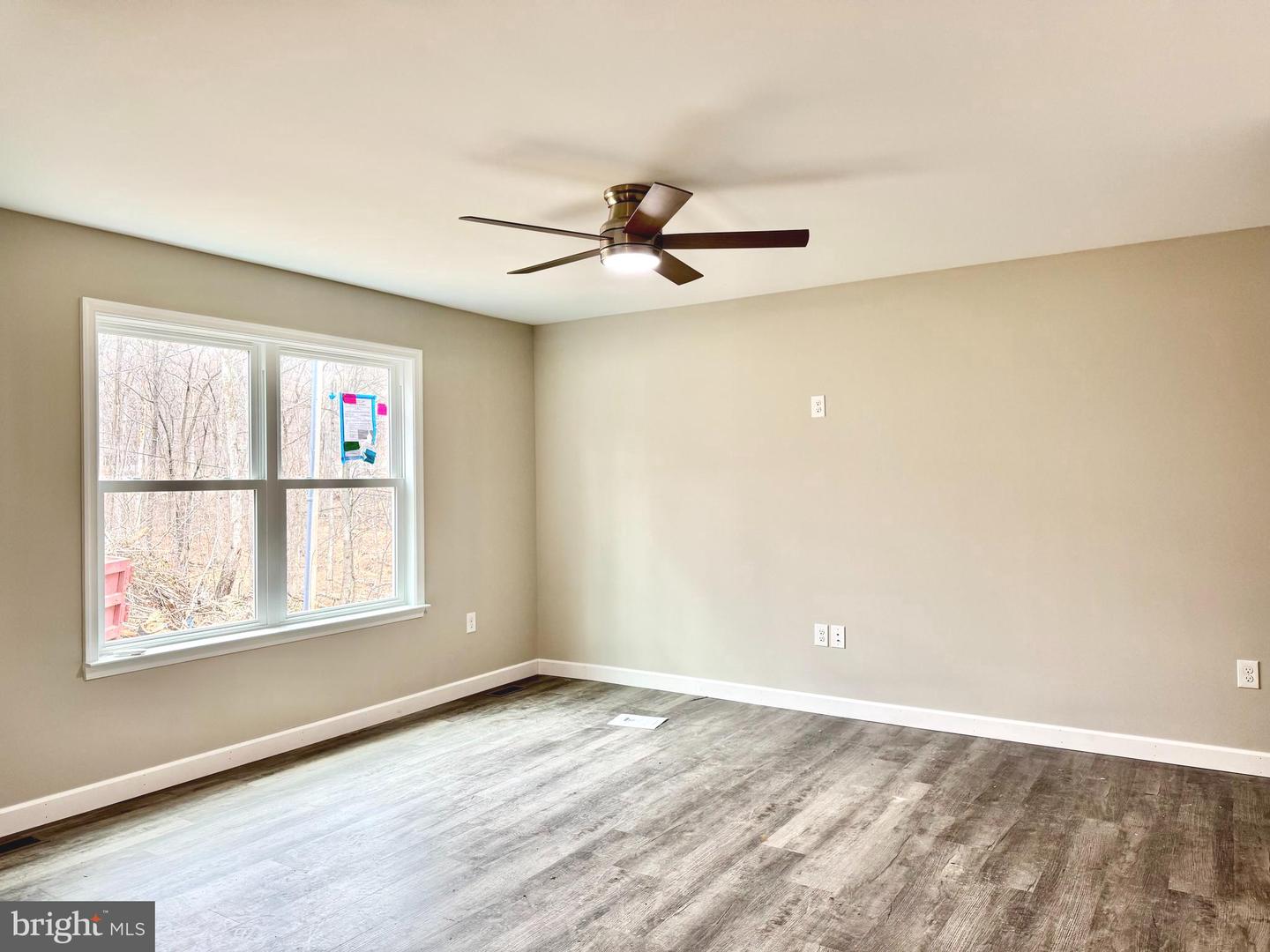 215 COCHISE TRL, WINCHESTER, Virginia 22602, 3 Bedrooms Bedrooms, ,2 BathroomsBathrooms,Residential,For sale,215 COCHISE TRL,VAFV2039592 MLS # VAFV2039592