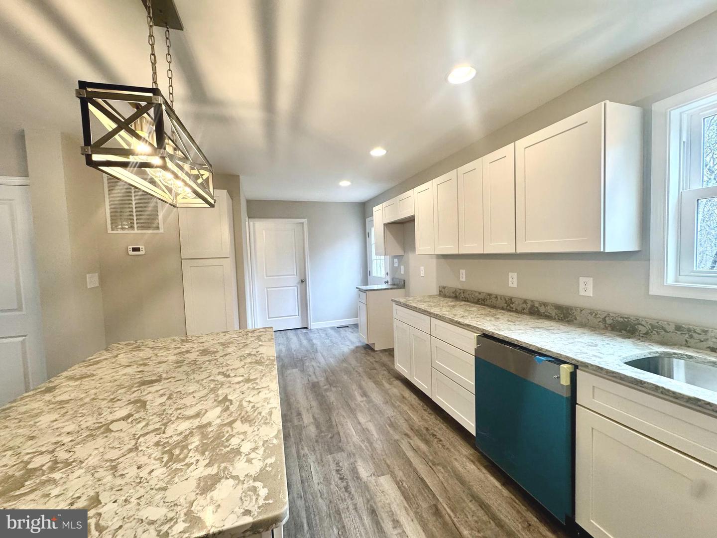 215 COCHISE TRL, WINCHESTER, Virginia 22602, 3 Bedrooms Bedrooms, ,2 BathroomsBathrooms,Residential,For sale,215 COCHISE TRL,VAFV2039592 MLS # VAFV2039592