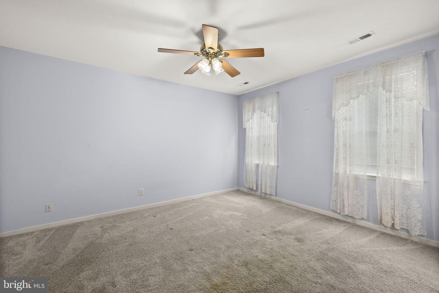 6611 TWIN CEDARS CT, FREDERICKSBURG, Virginia 22407, 3 Bedrooms Bedrooms, ,2 BathroomsBathrooms,Residential,For sale,6611 TWIN CEDARS CT,VASP2039322 MLS # VASP2039322