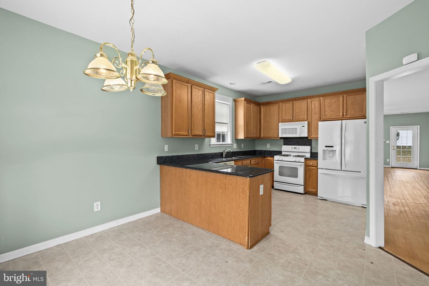 6611 TWIN CEDARS CT, FREDERICKSBURG, Virginia 22407, 3 Bedrooms Bedrooms, ,2 BathroomsBathrooms,Residential,For sale,6611 TWIN CEDARS CT,VASP2039322 MLS # VASP2039322