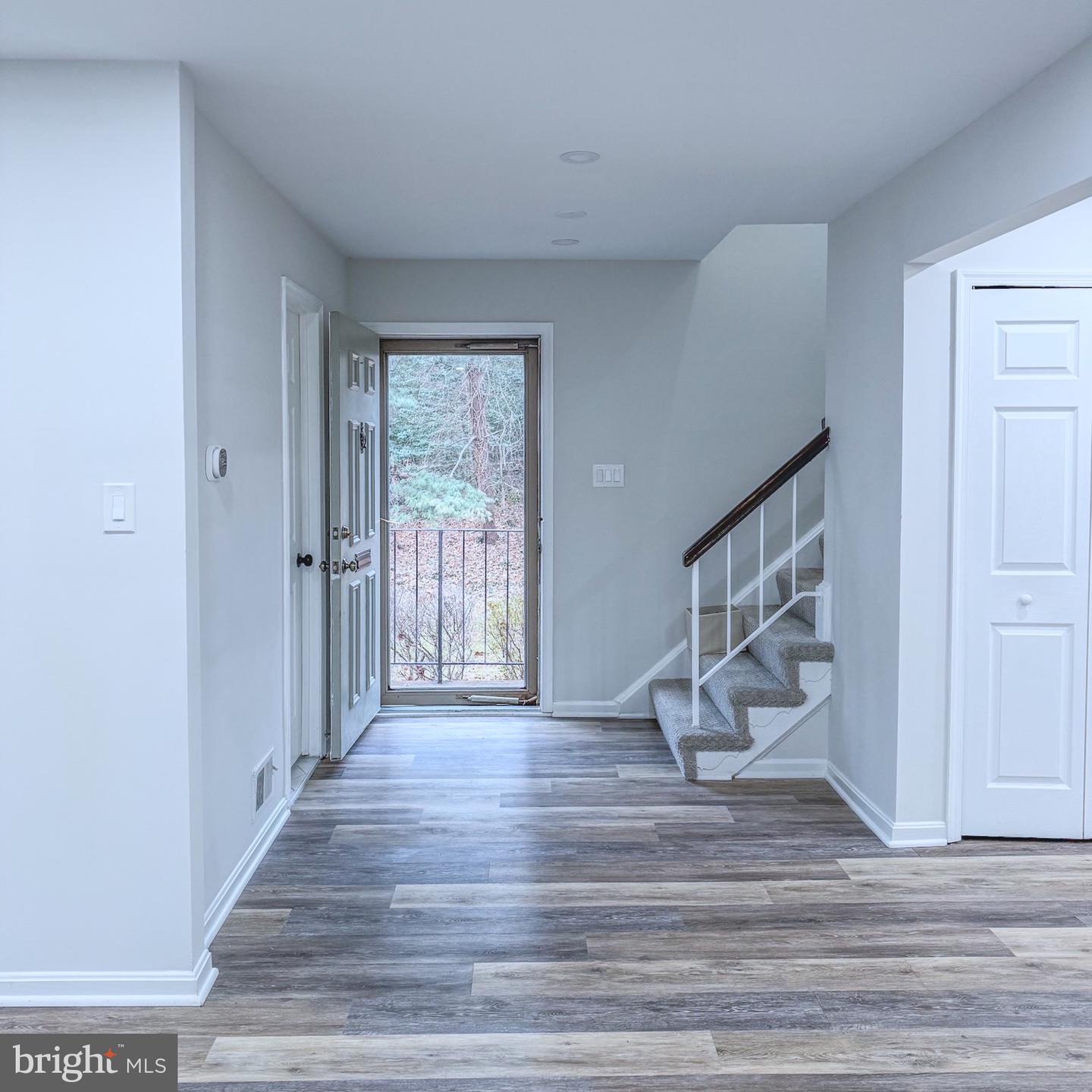 10321 HAMPSHIRE GREEN AVE, FAIRFAX, Virginia 22032, 3 Bedrooms Bedrooms, ,3 BathroomsBathrooms,Residential,For sale,10321 HAMPSHIRE GREEN AVE,VAFX2291516 MLS # VAFX2291516