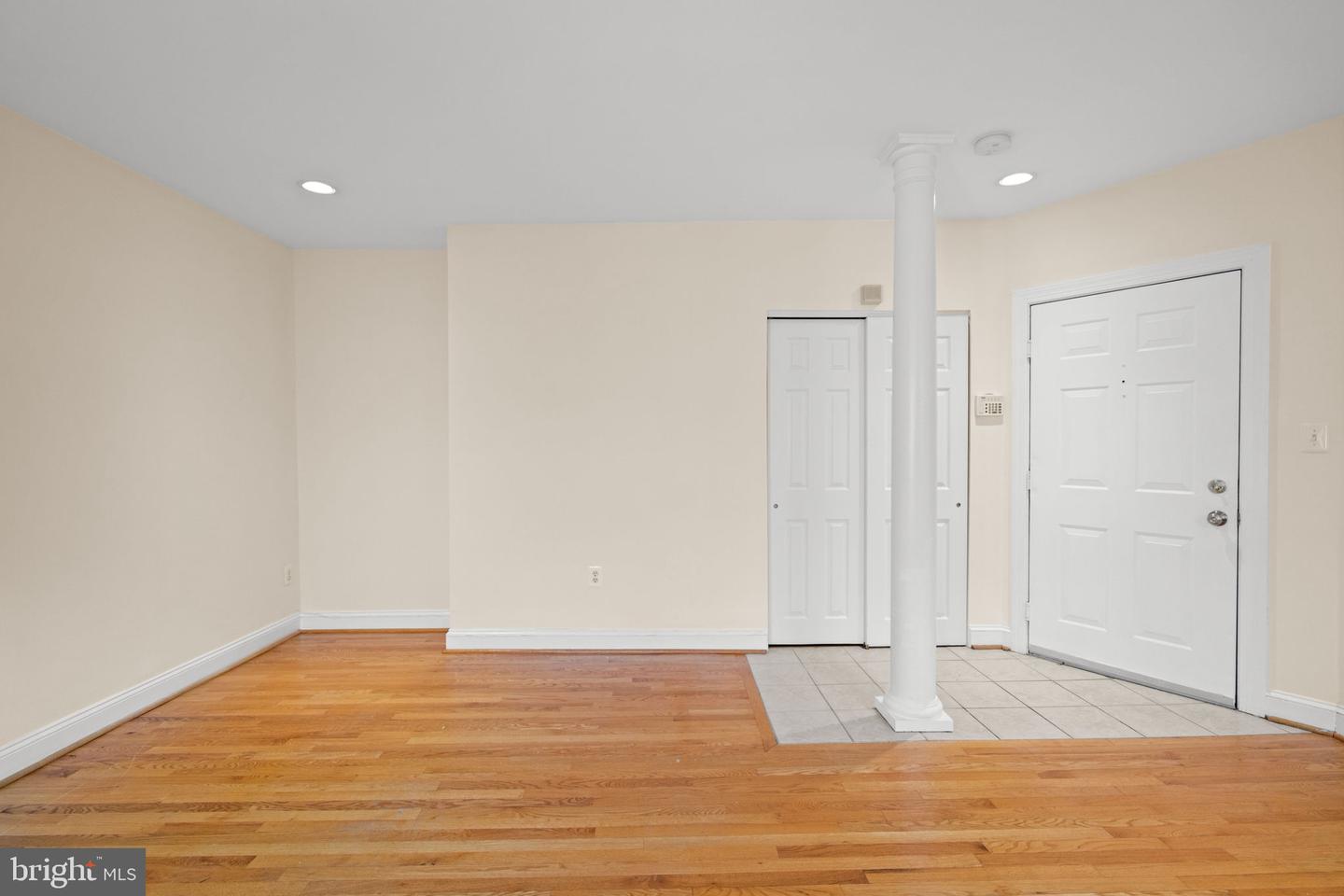 1427 CHAPIN ST NW #306, WASHINGTON, District Of Columbia 20009, 2 Bedrooms Bedrooms, ,1 BathroomBathrooms,Residential,For sale,1427 CHAPIN ST NW #306,DCDC2246816 MLS # DCDC2246816 1427 CHAPIN ST NW #306, WASHINGTON, District Of Columbia 20009, 2 Bedrooms Bedrooms, ,1 BathroomBathrooms,Residential,For sale,1427 CHAPIN ST NW #306,DCDC2246816 MLS # DCDC2246816