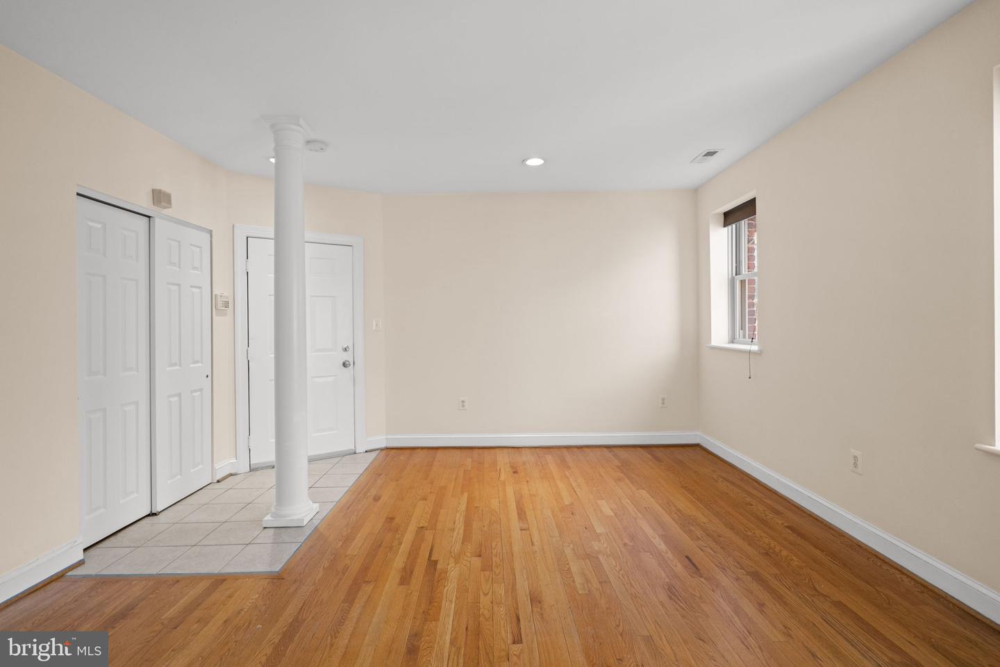 1427 CHAPIN ST NW #306, WASHINGTON, District Of Columbia 20009, 2 Bedrooms Bedrooms, ,1 BathroomBathrooms,Residential,For sale,1427 CHAPIN ST NW #306,DCDC2246816 MLS # DCDC2246816 1427 CHAPIN ST NW #306, WASHINGTON, District Of Columbia 20009, 2 Bedrooms Bedrooms, ,1 BathroomBathrooms,Residential,For sale,1427 CHAPIN ST NW #306,DCDC2246816 MLS # DCDC2246816