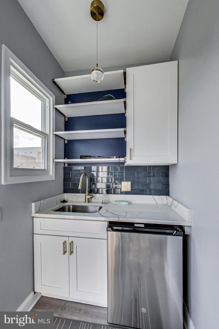 1427 CHAPIN ST NW #306, WASHINGTON, District Of Columbia 20009, 2 Bedrooms Bedrooms, ,1 BathroomBathrooms,Residential,For sale,1427 CHAPIN ST NW #306,DCDC2246816 MLS # DCDC2246816 1427 CHAPIN ST NW #306, WASHINGTON, District Of Columbia 20009, 2 Bedrooms Bedrooms, ,1 BathroomBathrooms,Residential,For sale,1427 CHAPIN ST NW #306,DCDC2246816 MLS # DCDC2246816