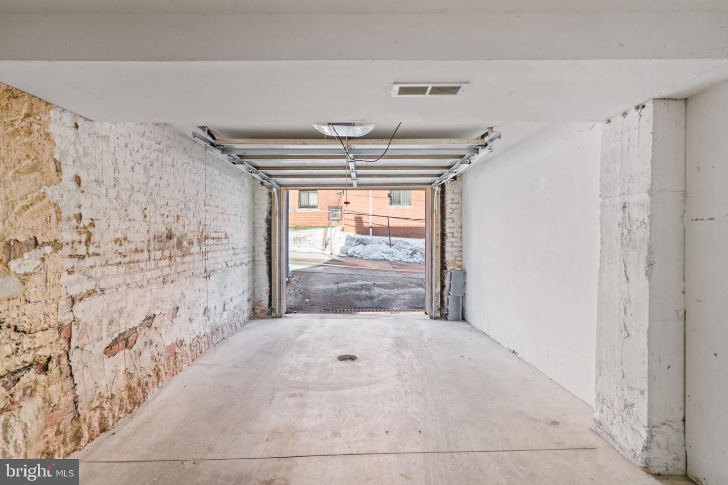 1427 CHAPIN ST NW #306, WASHINGTON, District Of Columbia 20009, 2 Bedrooms Bedrooms, ,1 BathroomBathrooms,Residential,For sale,1427 CHAPIN ST NW #306,DCDC2246816 MLS # DCDC2246816