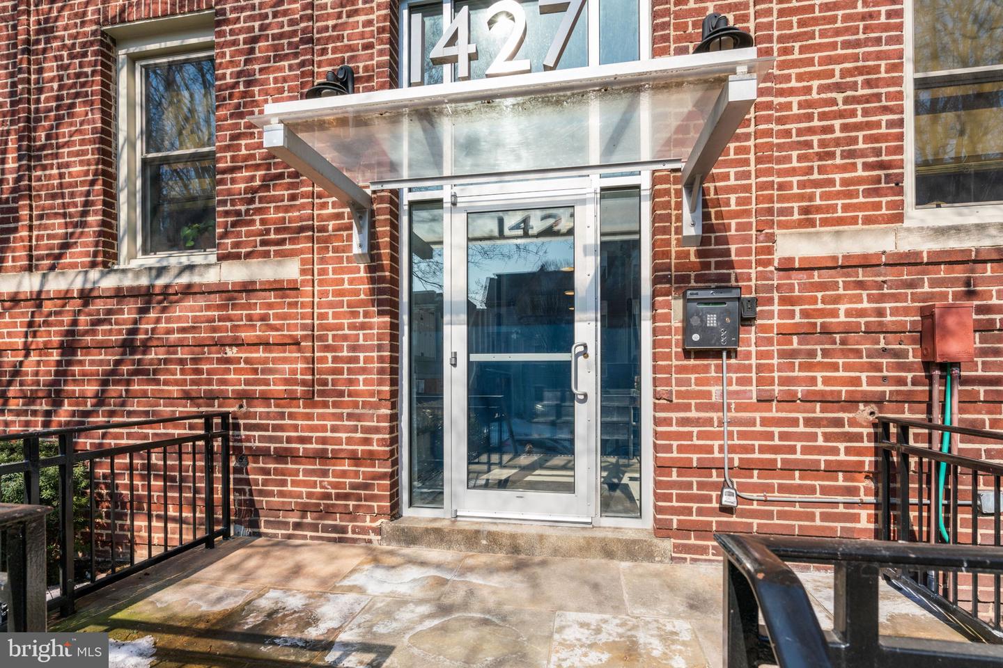 1427 CHAPIN ST NW #306, WASHINGTON, District Of Columbia 20009, 2 Bedrooms Bedrooms, ,1 BathroomBathrooms,Residential,For sale,1427 CHAPIN ST NW #306,DCDC2246816 MLS # DCDC2246816 1427 CHAPIN ST NW #306, WASHINGTON, District Of Columbia 20009, 2 Bedrooms Bedrooms, ,1 BathroomBathrooms,Residential,For sale,1427 CHAPIN ST NW #306,DCDC2246816 MLS # DCDC2246816