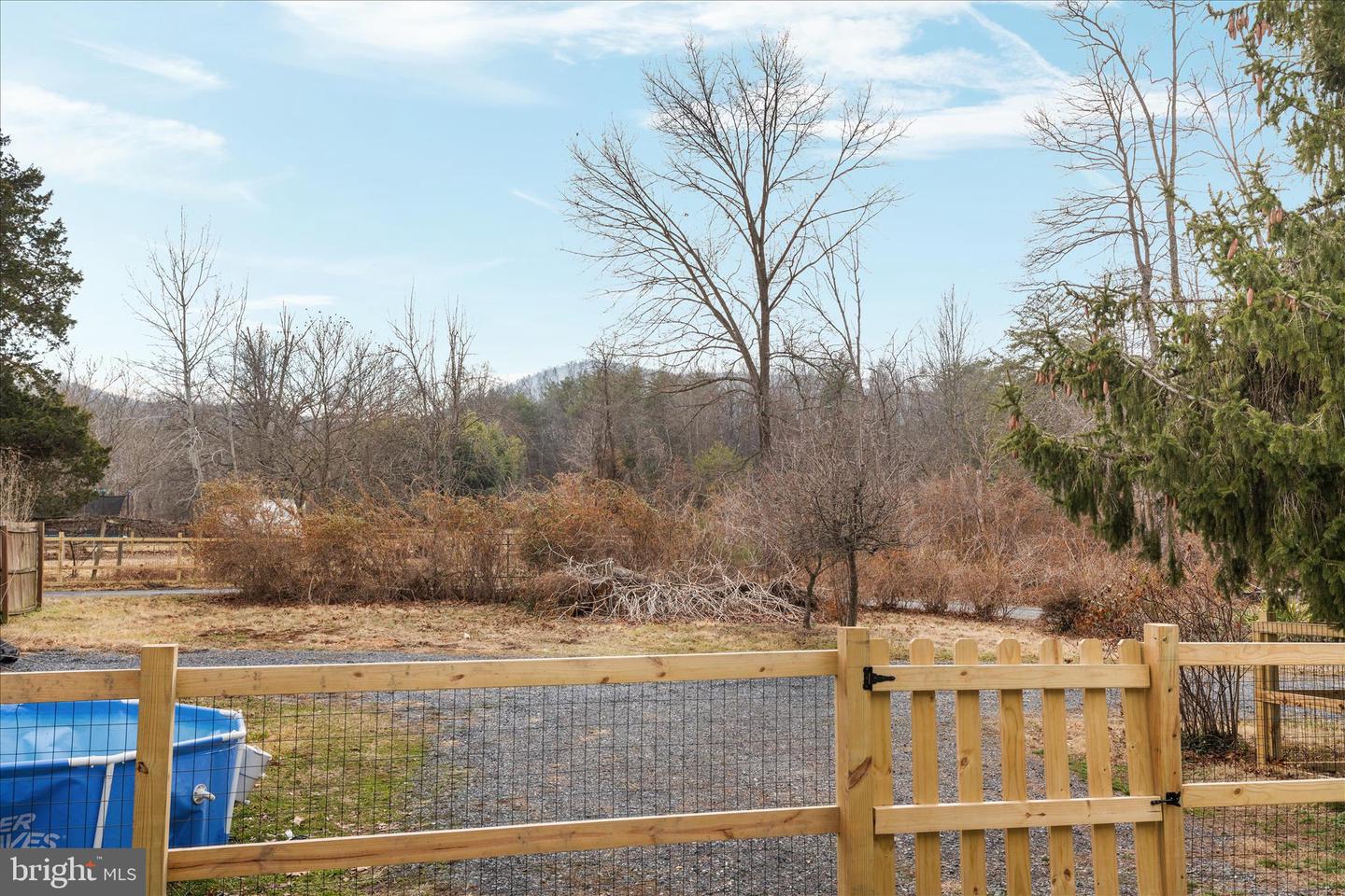 5655 STRASBURG RD, STRASBURG, Virginia 22657, 3 Bedrooms Bedrooms, ,2 BathroomsBathrooms,Residential,For sale,5655 STRASBURG RD,VAWR2013464 MLS # VAWR2013464