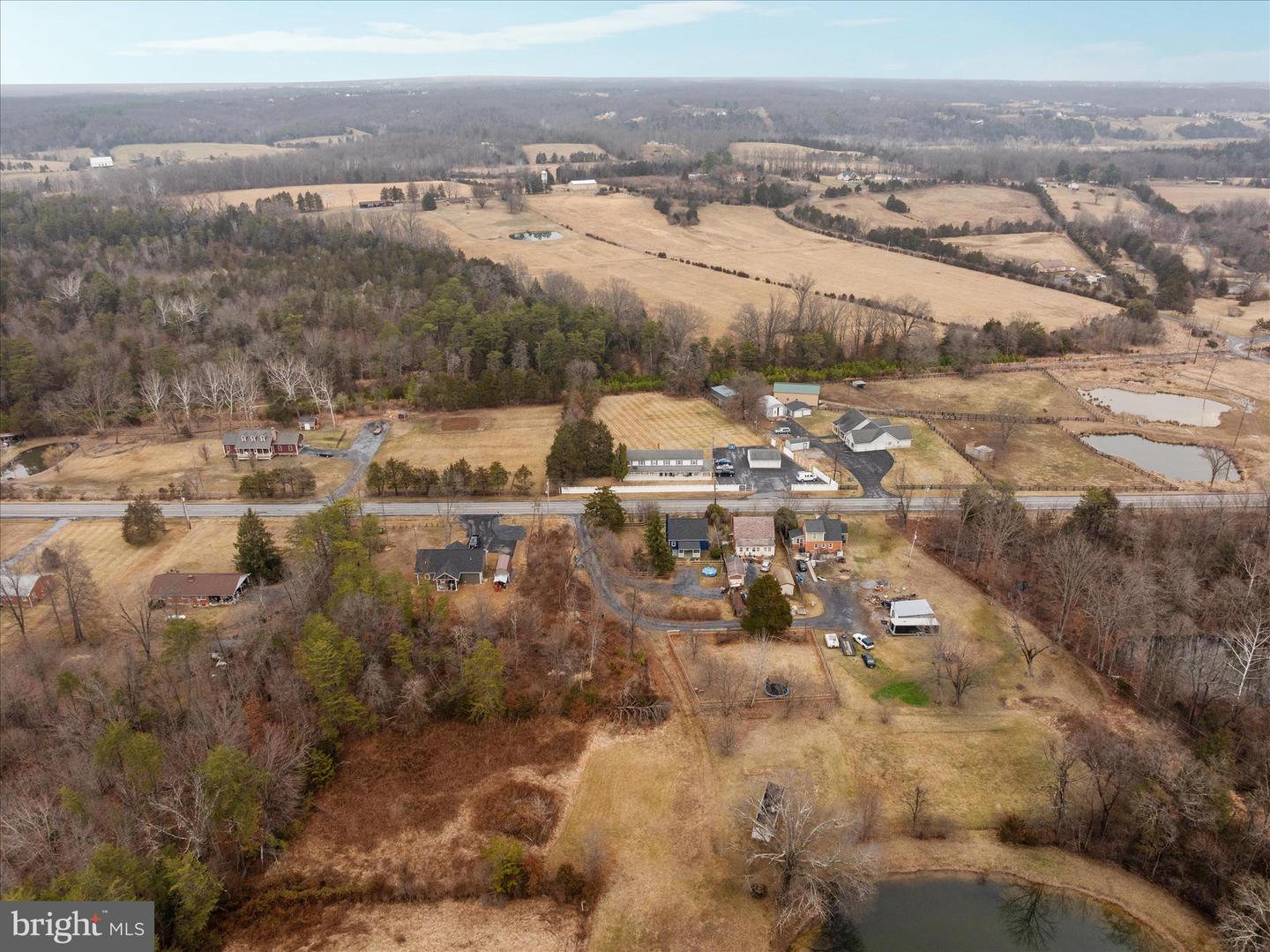 5655 STRASBURG RD, STRASBURG, Virginia 22657, 3 Bedrooms Bedrooms, ,2 BathroomsBathrooms,Residential,For sale,5655 STRASBURG RD,VAWR2013464 MLS # VAWR2013464