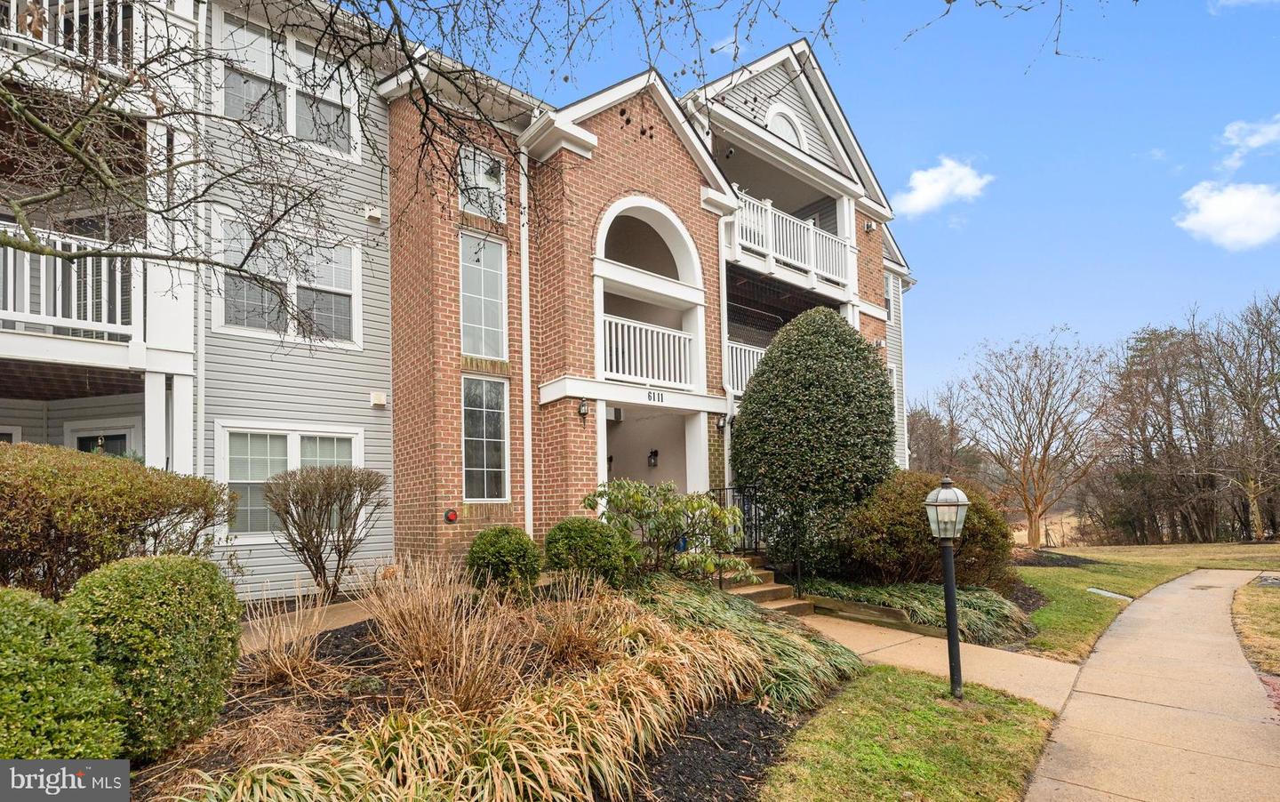 6111 WIGMORE LN #F, ALEXANDRIA, Virginia 22315, 2 Bedrooms Bedrooms, ,2 BathroomsBathrooms,Residential,For sale,6111 WIGMORE LN #F,VAFX2292662 MLS # VAFX2292662