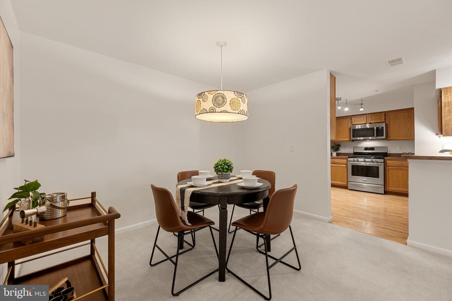 6111 WIGMORE LN #F, ALEXANDRIA, Virginia 22315, 2 Bedrooms Bedrooms, ,2 BathroomsBathrooms,Residential,For sale,6111 WIGMORE LN #F,VAFX2292662 MLS # VAFX2292662