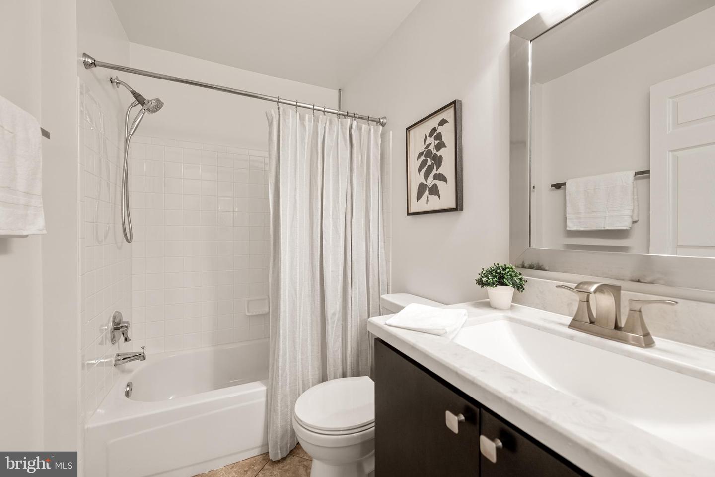 6111 WIGMORE LN #F, ALEXANDRIA, Virginia 22315, 2 Bedrooms Bedrooms, ,2 BathroomsBathrooms,Residential,For sale,6111 WIGMORE LN #F,VAFX2292662 MLS # VAFX2292662