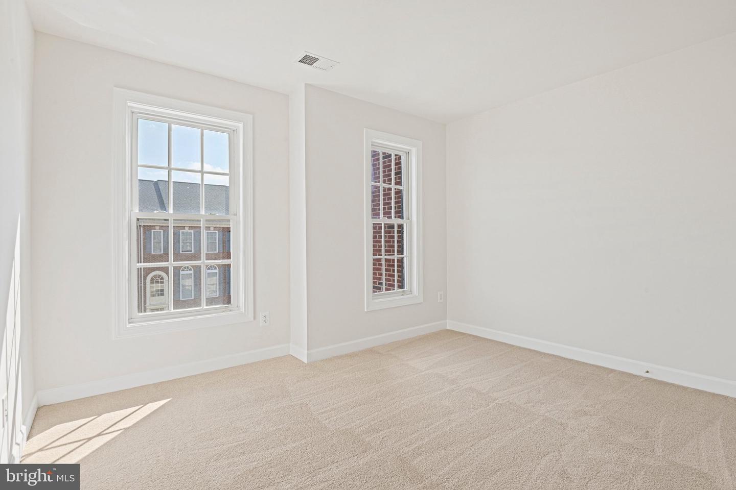 41824 ELOQUENCE TER, ALDIE, Virginia 20105, 3 Bedrooms Bedrooms, 7 Rooms Rooms,2 BathroomsBathrooms,Residential,For sale,41824 ELOQUENCE TER,VALO2116674 MLS # VALO2116674