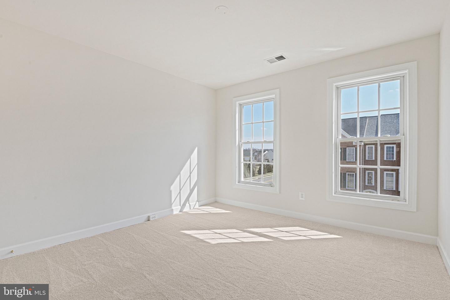 41824 ELOQUENCE TER, ALDIE, Virginia 20105, 3 Bedrooms Bedrooms, 7 Rooms Rooms,2 BathroomsBathrooms,Residential,For sale,41824 ELOQUENCE TER,VALO2116674 MLS # VALO2116674