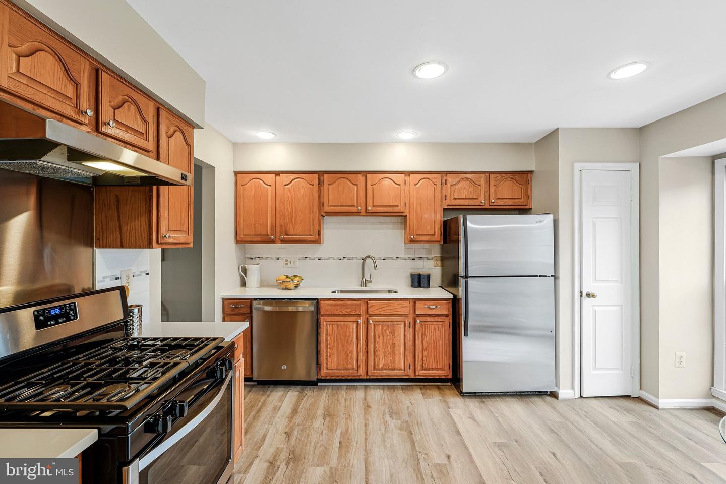 4007 MURDSTONE CT, FAIRFAX, Virginia 22033, 3 Bedrooms Bedrooms, ,2 BathroomsBathrooms,Residential,For sale,4007 MURDSTONE CT,VAFX2292672 MLS # VAFX2292672