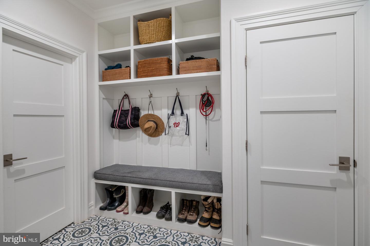 1610 BROOKSIDE RD, MCLEAN, Virginia 22101, 6 Bedrooms Bedrooms, ,6 BathroomsBathrooms,Residential,For sale,1610 BROOKSIDE RD,VAFX2292722 MLS # VAFX2292722