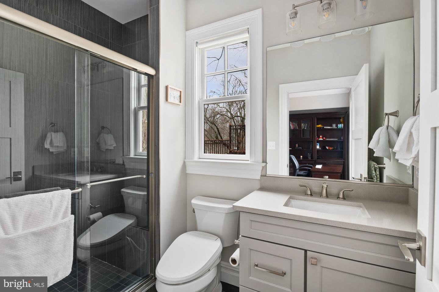 1610 BROOKSIDE RD, MCLEAN, Virginia 22101, 6 Bedrooms Bedrooms, ,6 BathroomsBathrooms,Residential,For sale,1610 BROOKSIDE RD,VAFX2292722 MLS # VAFX2292722