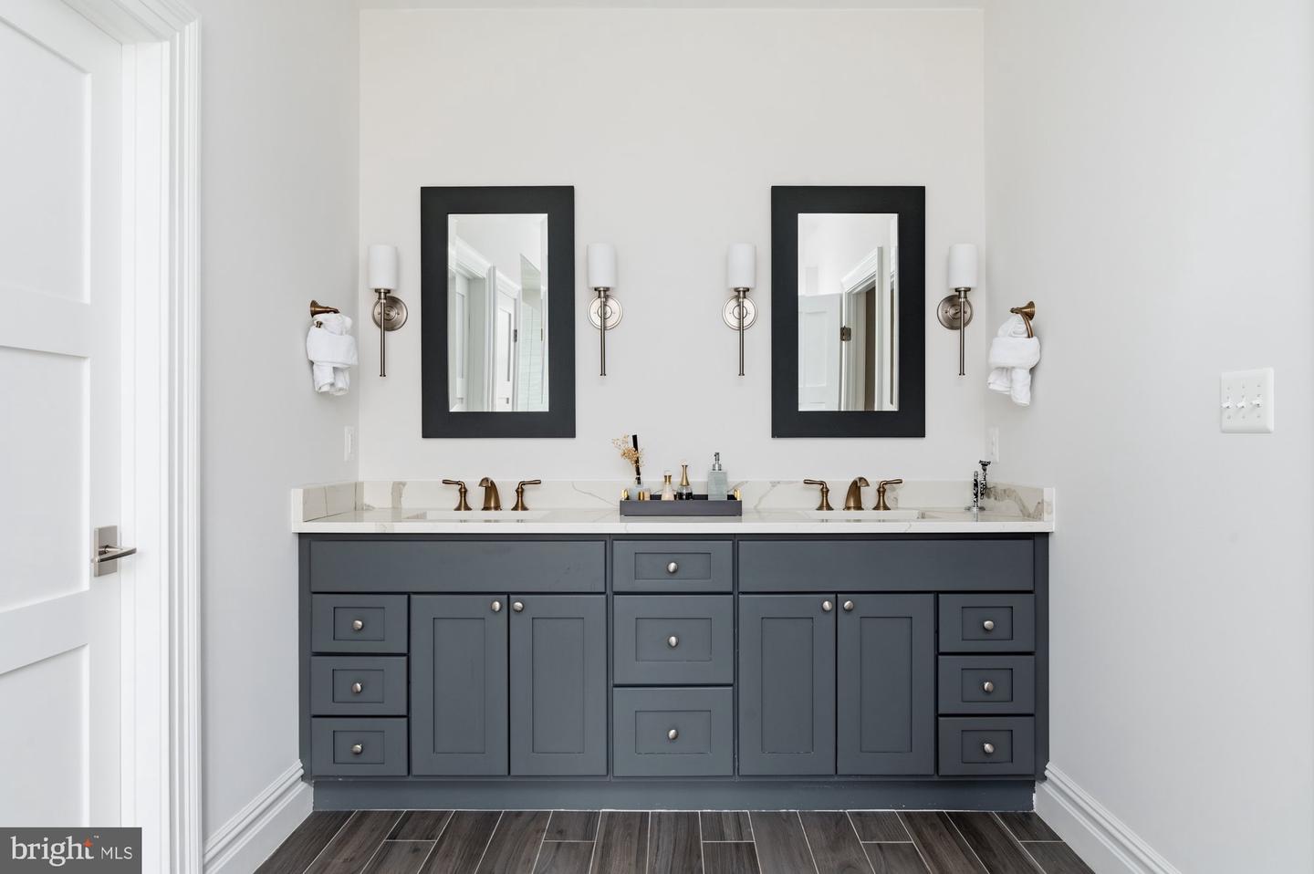 1610 BROOKSIDE RD, MCLEAN, Virginia 22101, 6 Bedrooms Bedrooms, ,6 BathroomsBathrooms,Residential,For sale,1610 BROOKSIDE RD,VAFX2292722 MLS # VAFX2292722