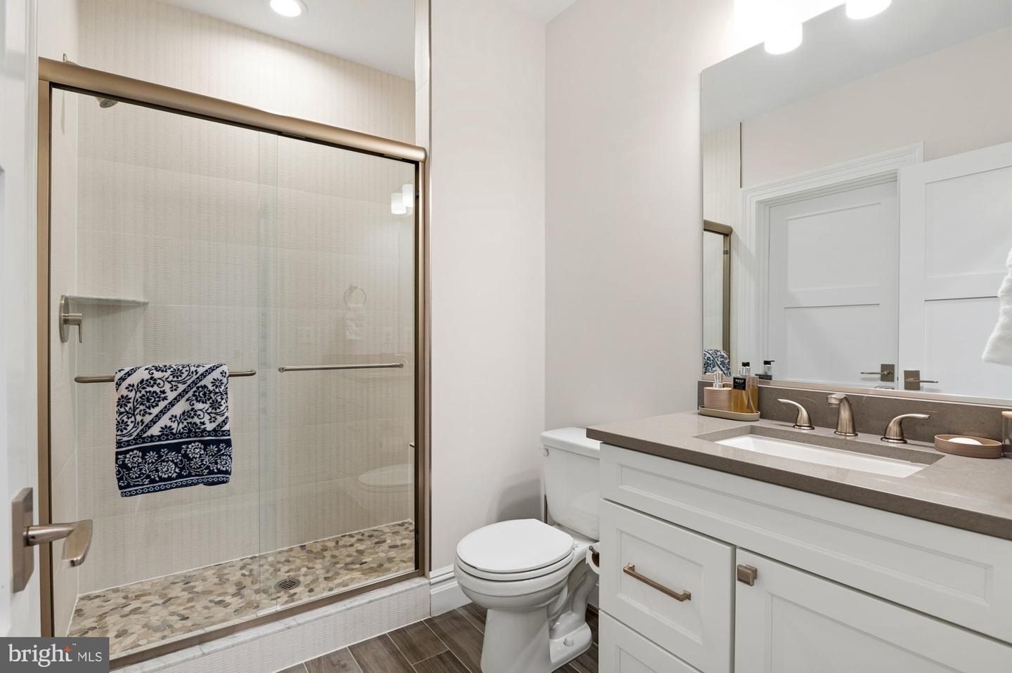 1610 BROOKSIDE RD, MCLEAN, Virginia 22101, 6 Bedrooms Bedrooms, ,6 BathroomsBathrooms,Residential,For sale,1610 BROOKSIDE RD,VAFX2292722 MLS # VAFX2292722