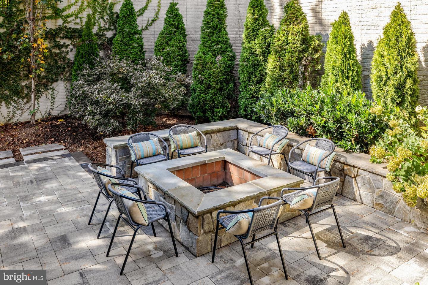 1610 BROOKSIDE RD, MCLEAN, Virginia 22101, 6 Bedrooms Bedrooms, ,6 BathroomsBathrooms,Residential,For sale,1610 BROOKSIDE RD,VAFX2292722 MLS # VAFX2292722