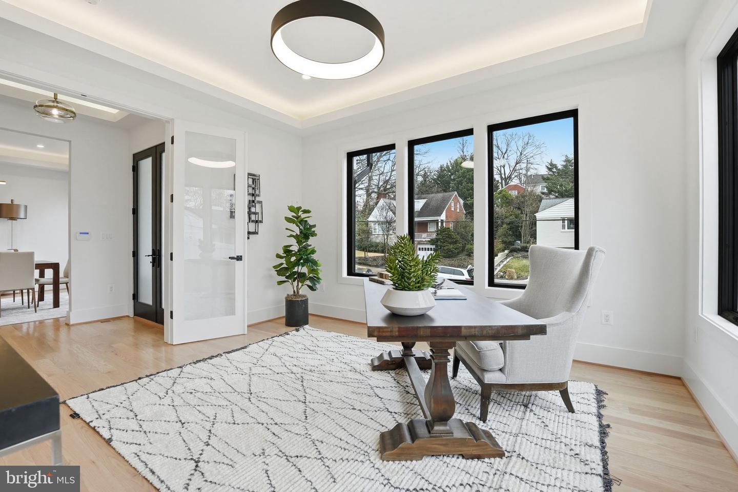 1501 23RD RD S, ARLINGTON, Virginia 22202, 6 Bedrooms Bedrooms, ,6 BathroomsBathrooms,Residential,For sale,1501 23RD RD S,VAAR2069304 MLS # VAAR2069304