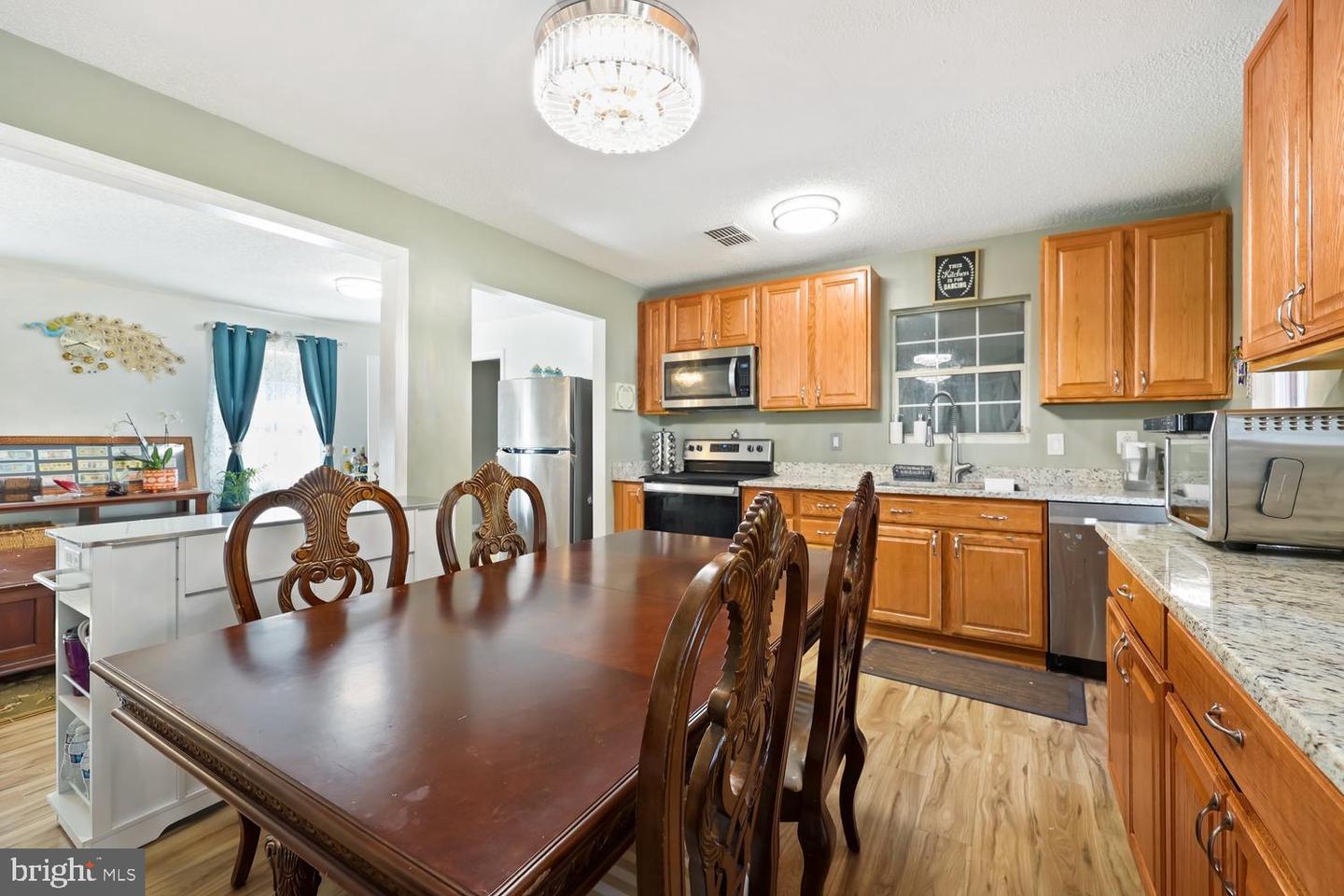 9463 ROGUES RD, MIDLAND, Virginia 22728, 3 Bedrooms Bedrooms, ,2 BathroomsBathrooms,Residential,For sale,9463 ROGUES RD,VAFQ2020704 MLS # VAFQ2020704